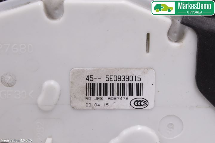 Volkswagen VW PASSAT 15-19 Låskista-Dörrlås