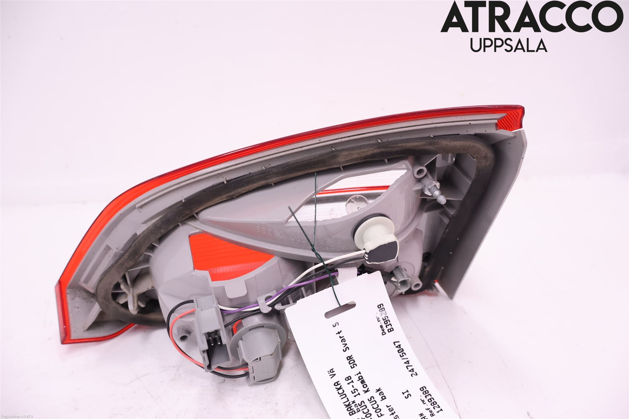 Ford FOCUS 15-18 Bakljus Lucka Vä