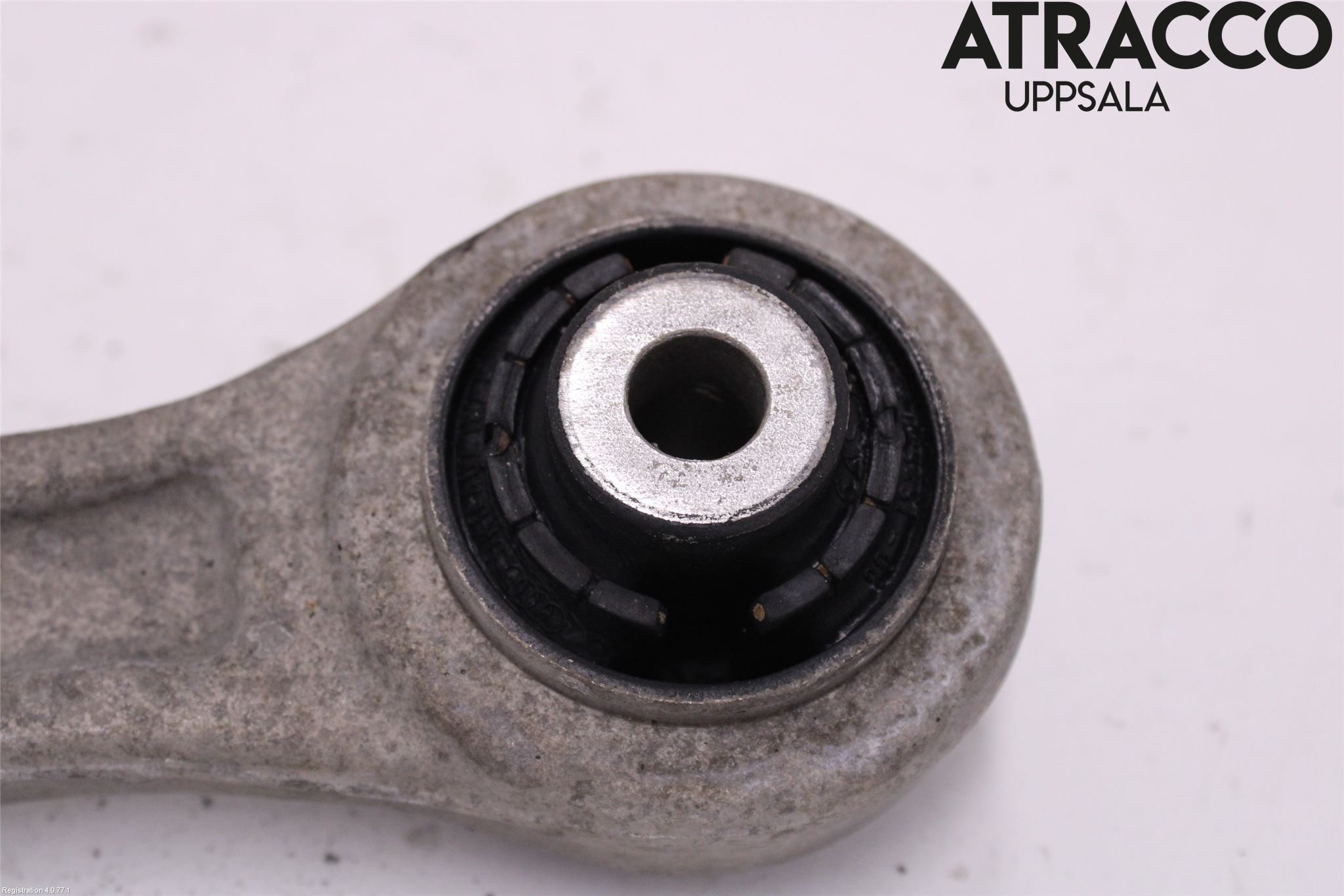 Audi A4/S4 08-11 Bärarm Fram Undre Vä