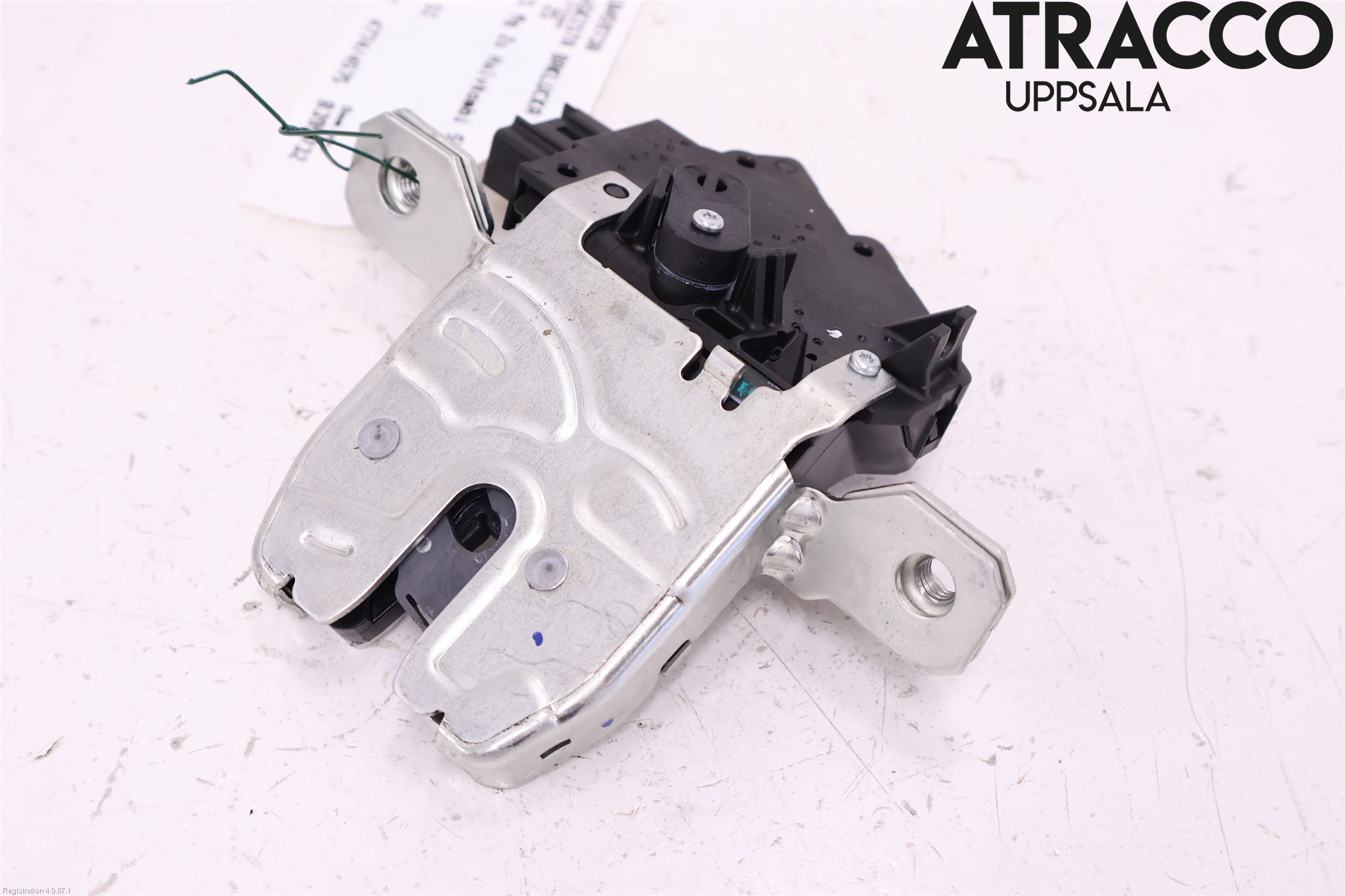 MG ZS EV 20- Låskista Baklucka