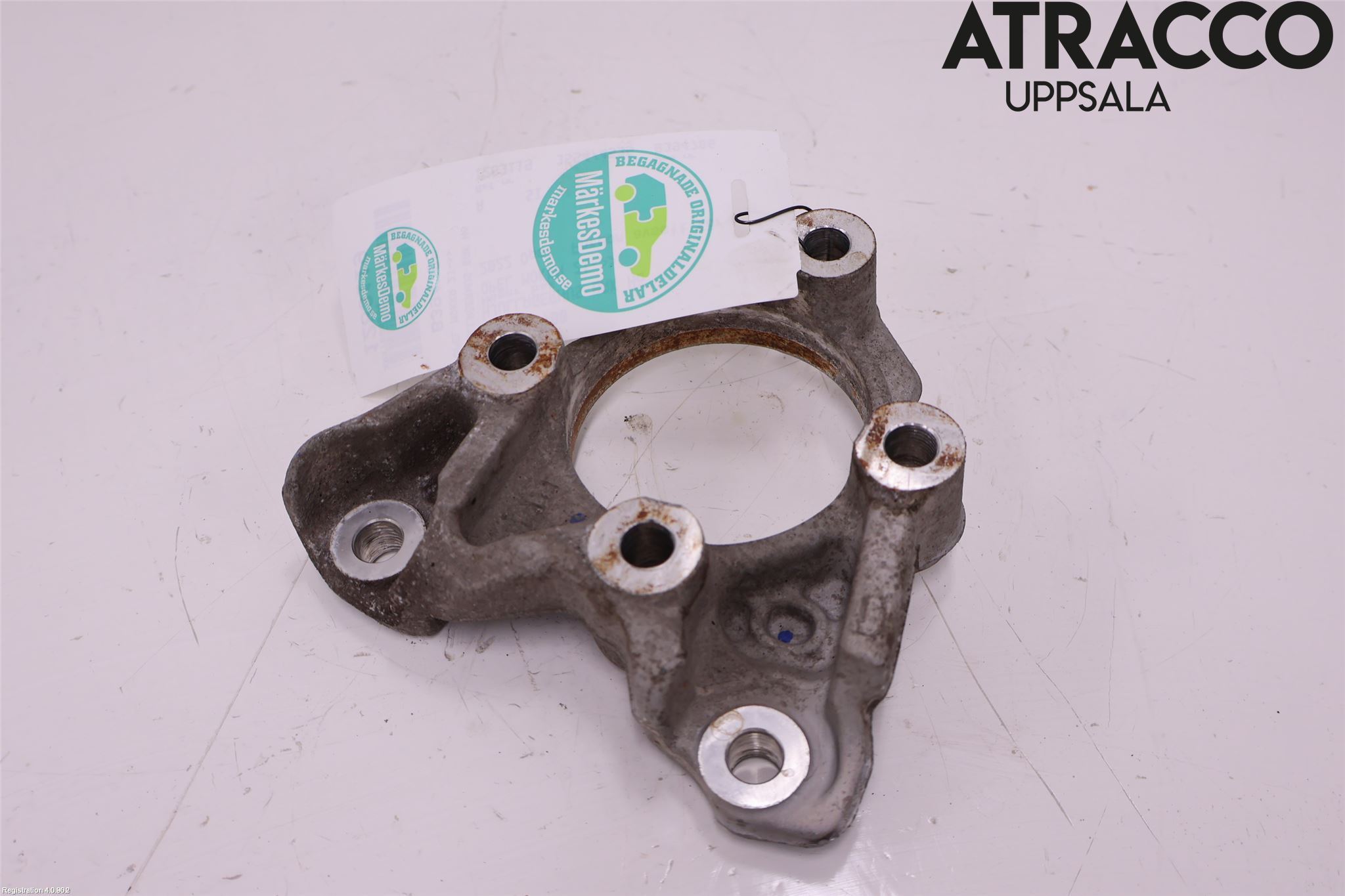 Opel MOKKA 21- Hjullagerhus Bak Hö