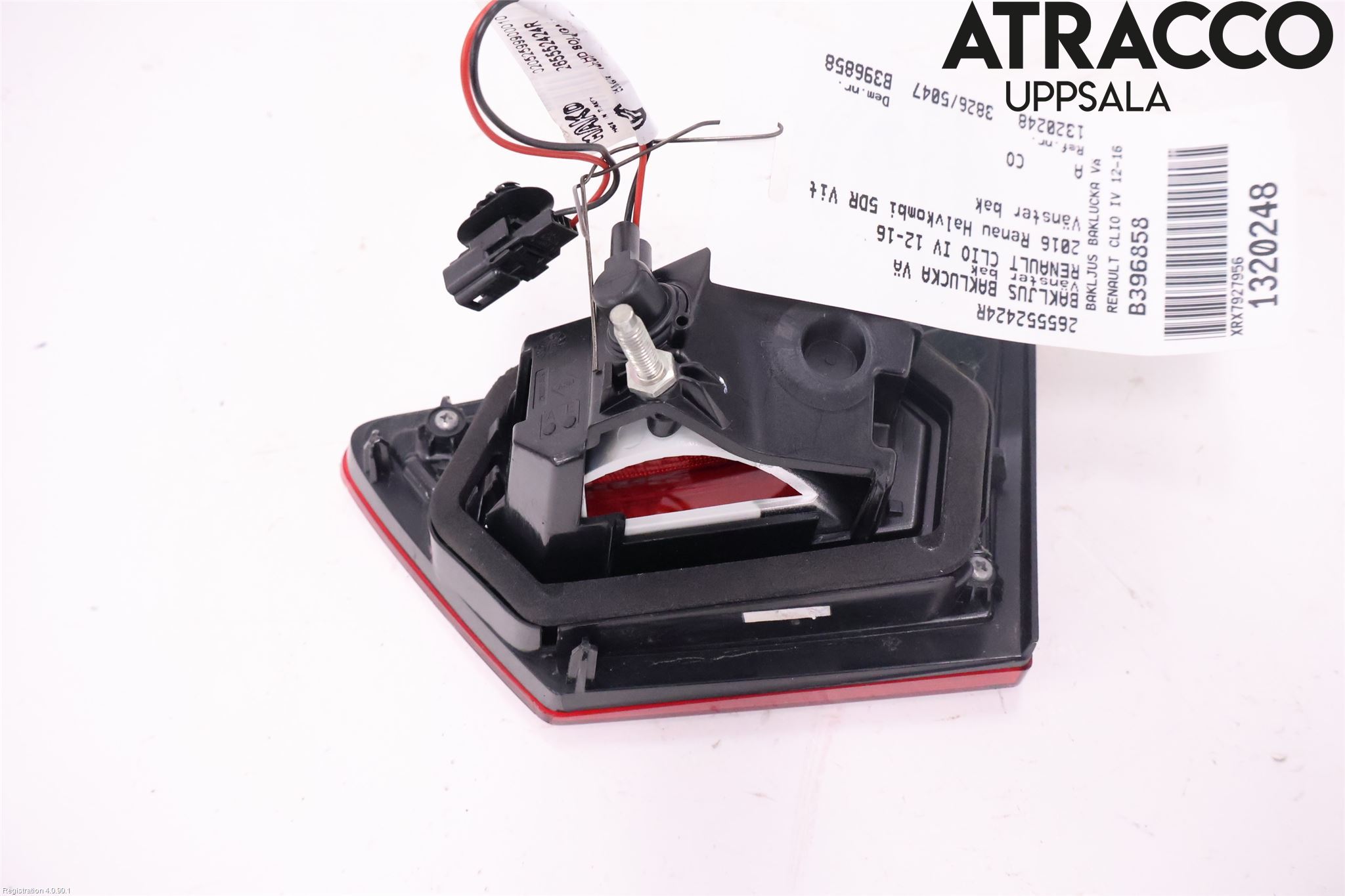 Renault CLIO IV 12-16 Bakljus Lucka Vä