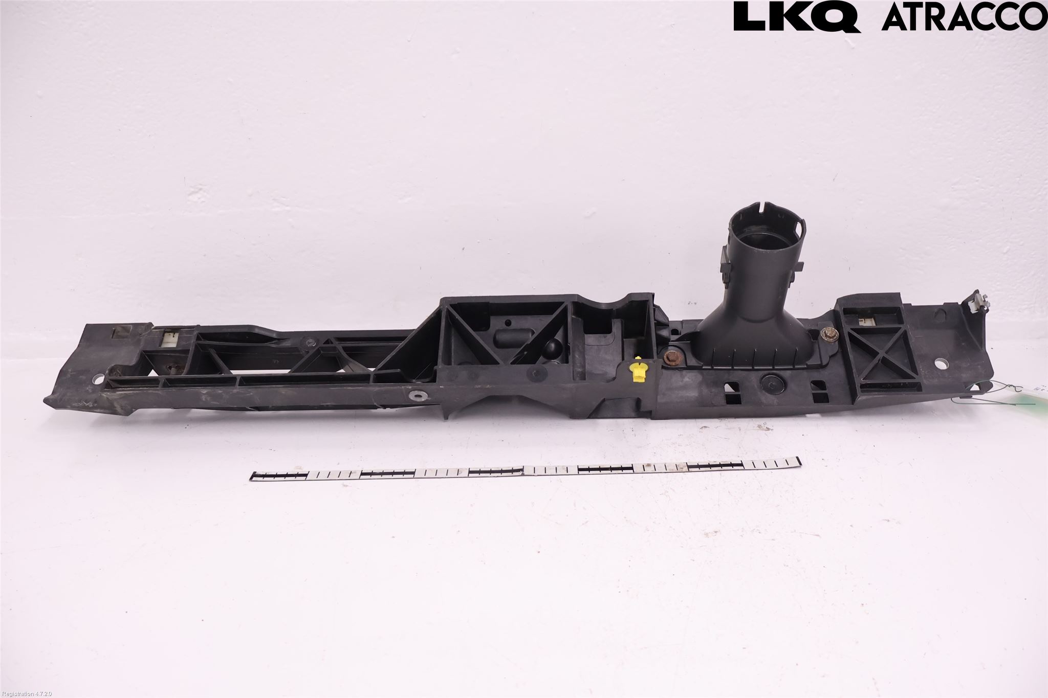 Citroen C4 GRAND PICASSO 14-18 Front Huvlåsplåt-Balk