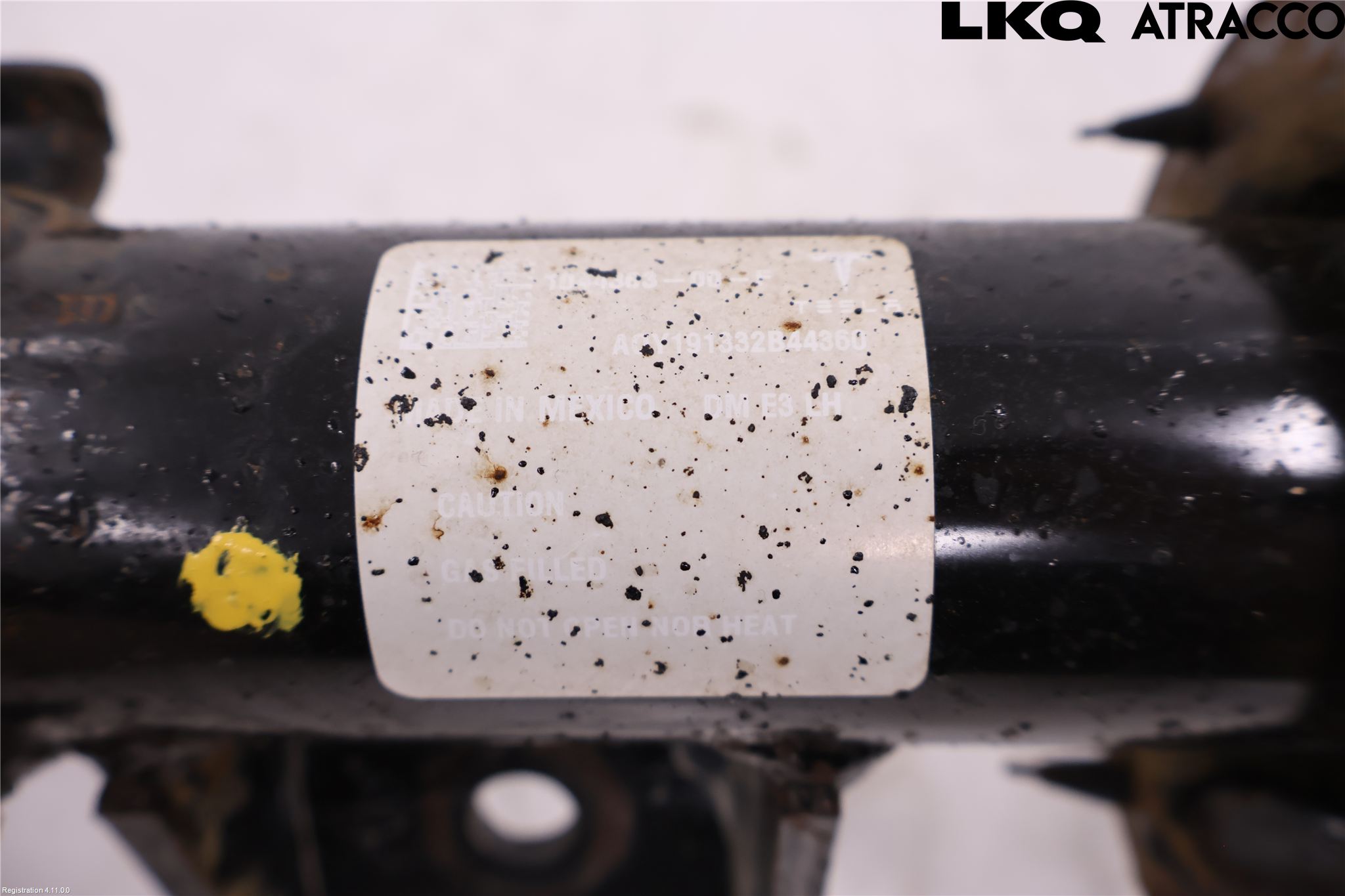 Tesla MODEL 3 17- Fjäderben Fram Vänster