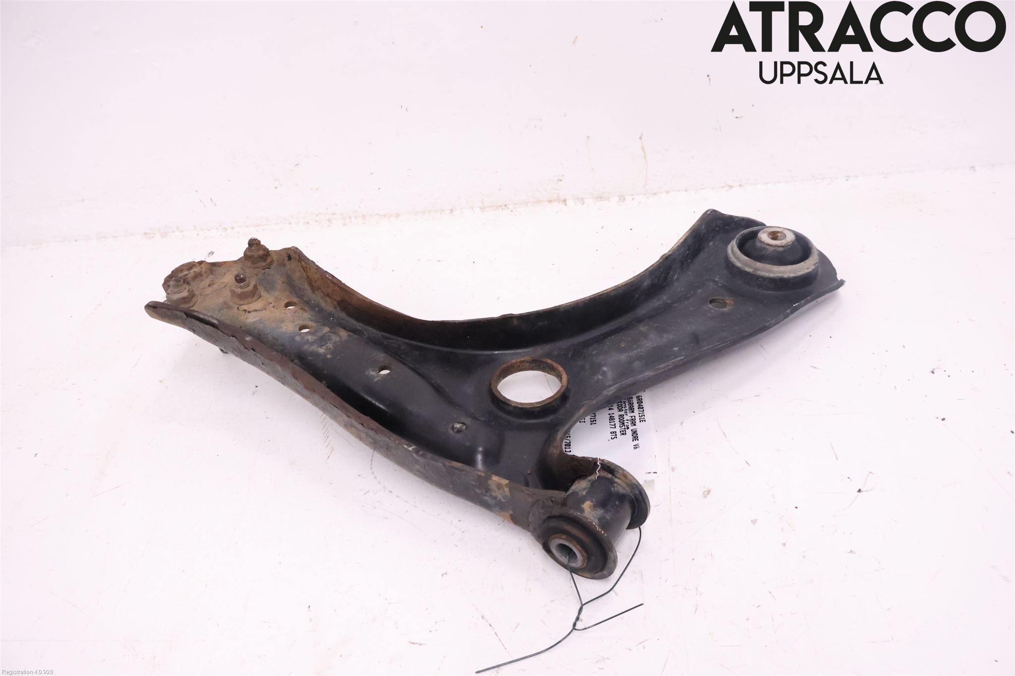 Skoda ROOMSTER Bärarm Fram Undre Vä