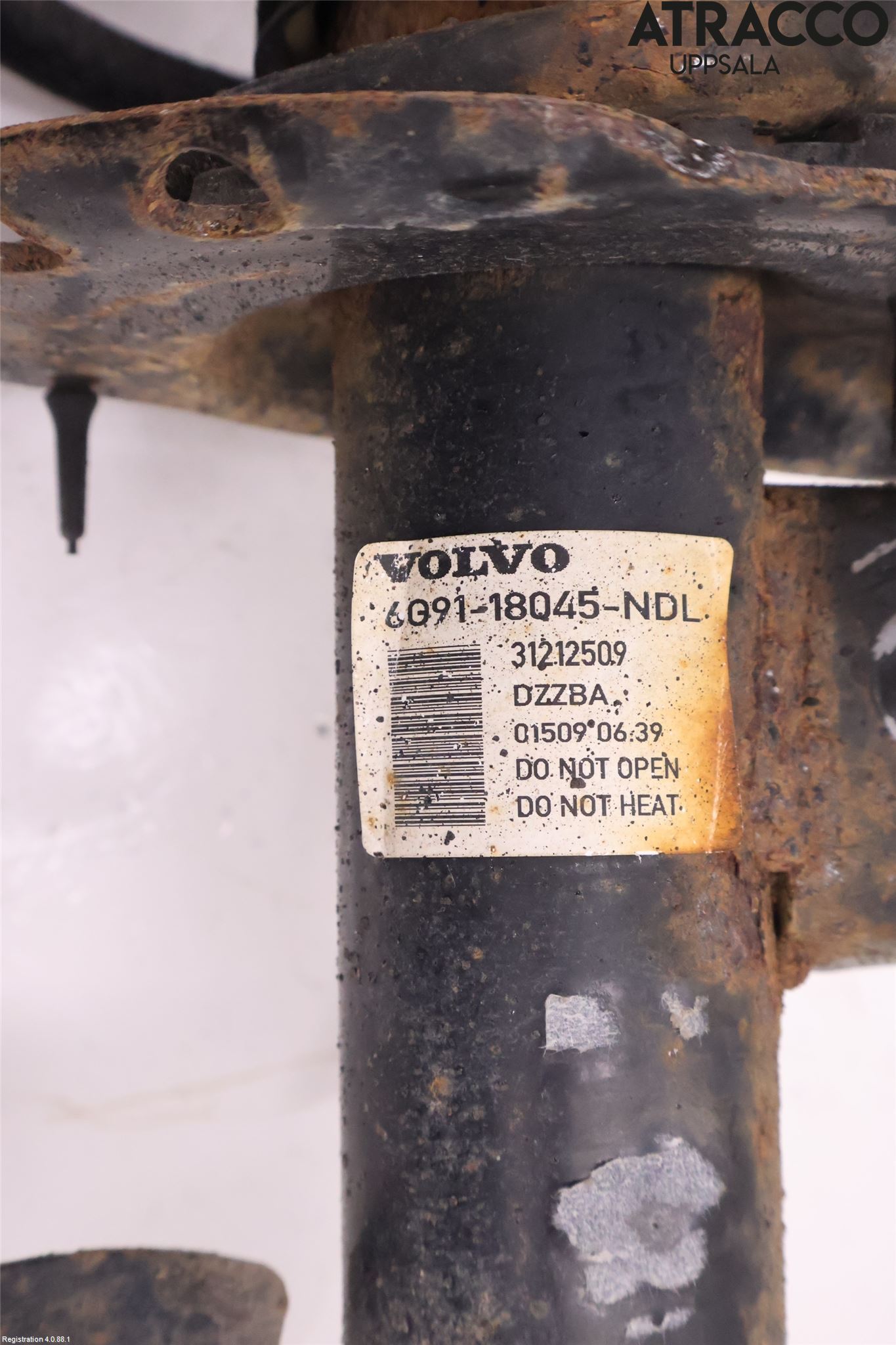 Volvo V70 08-13 Fjäderben Fram Höger