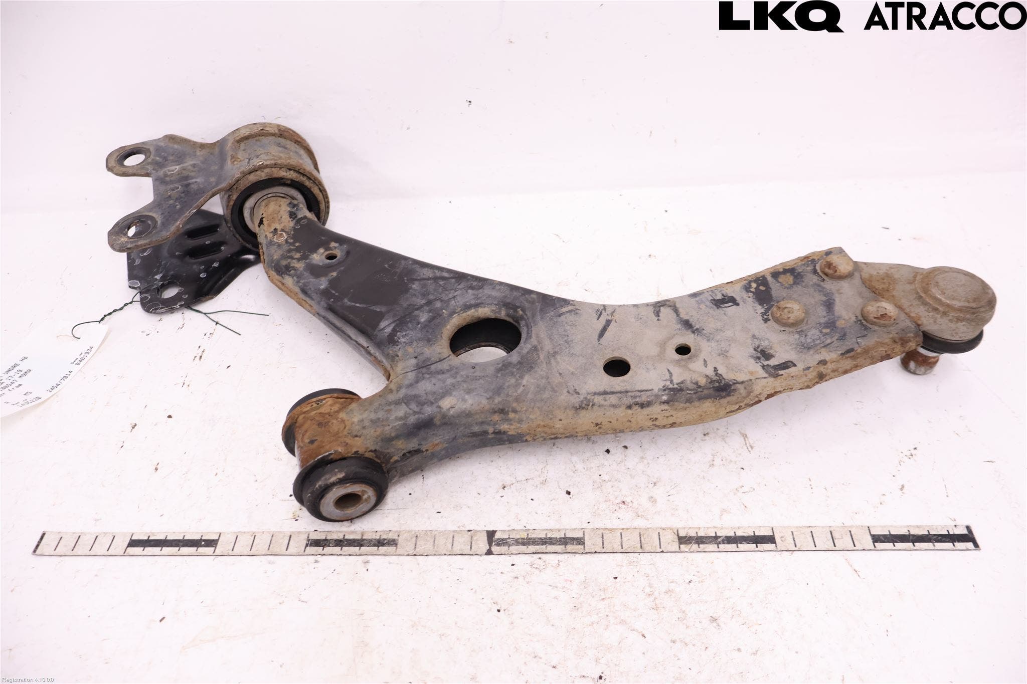 Ford KUGA 17-19 Bärarm Fram Undre Hö