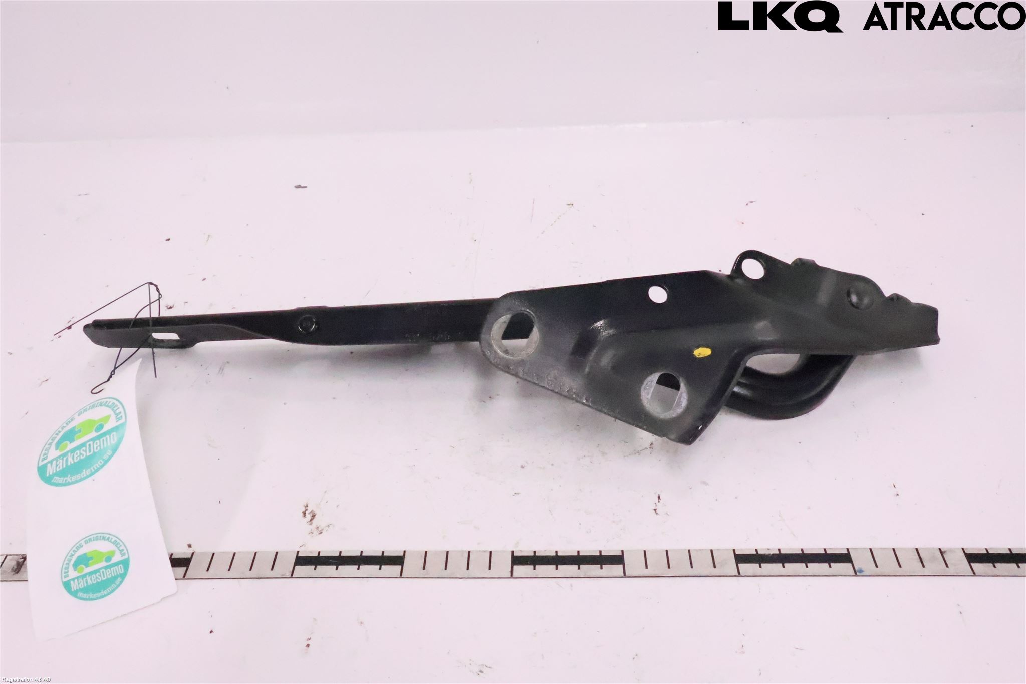 Dodge PICK UP RAM 81- Huvgångjärn