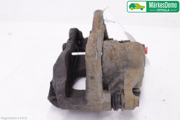 Toyota AVENSIS 09-15 Bromsok Fram Höger