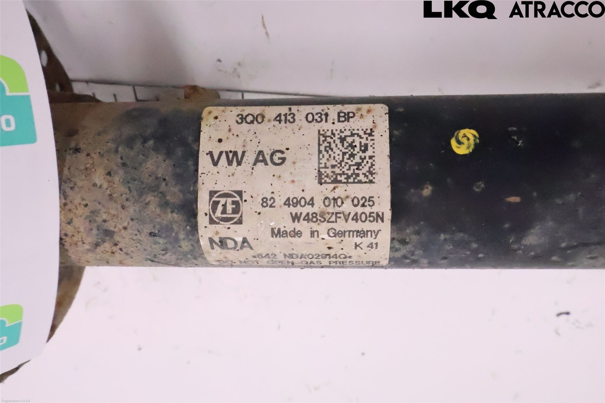Volkswagen VW PASSAT 15-19 Fjäderben Fram Höger