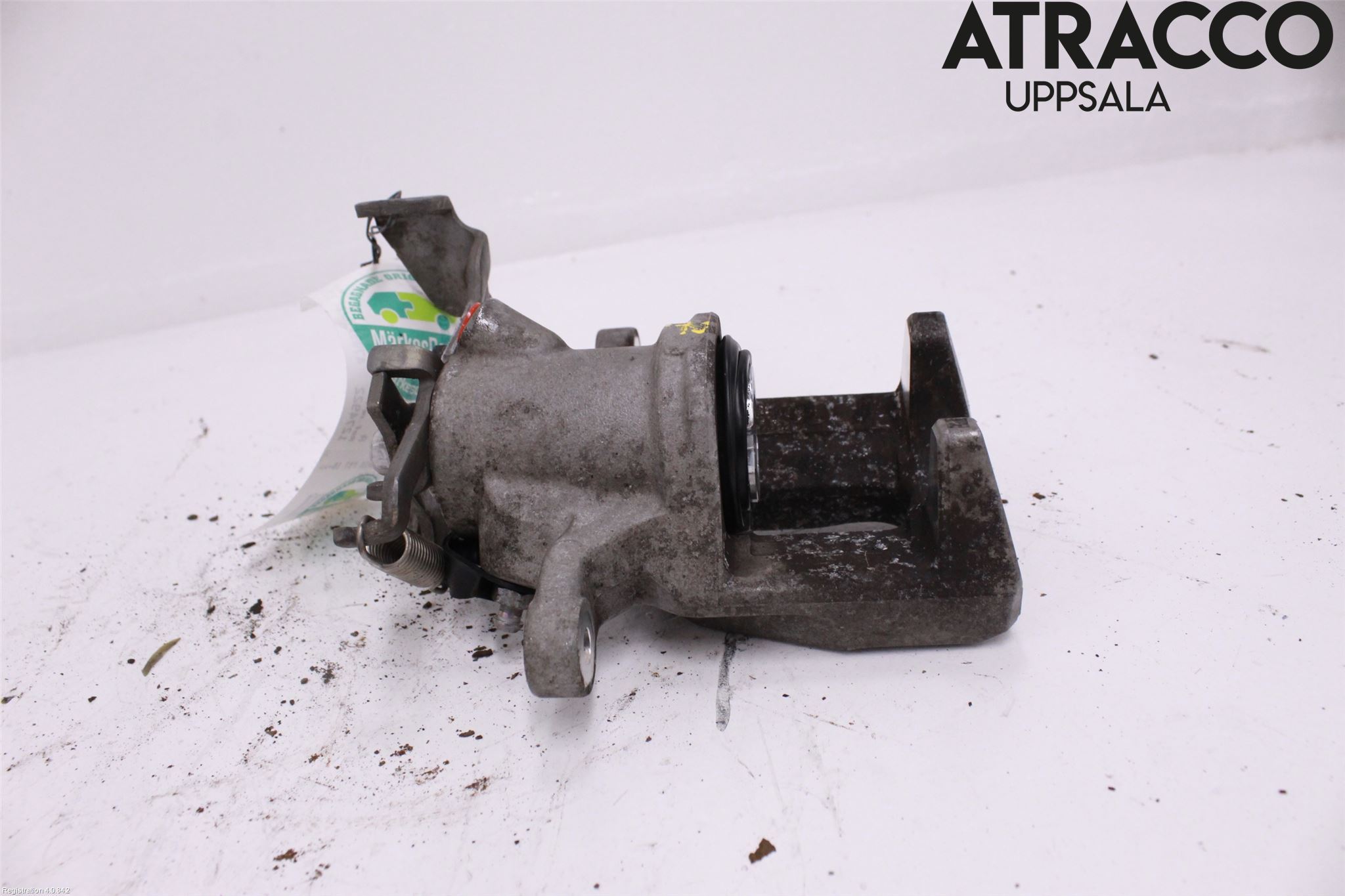 Mini CABRIO F57 16-24 Bromsok Bak Höger