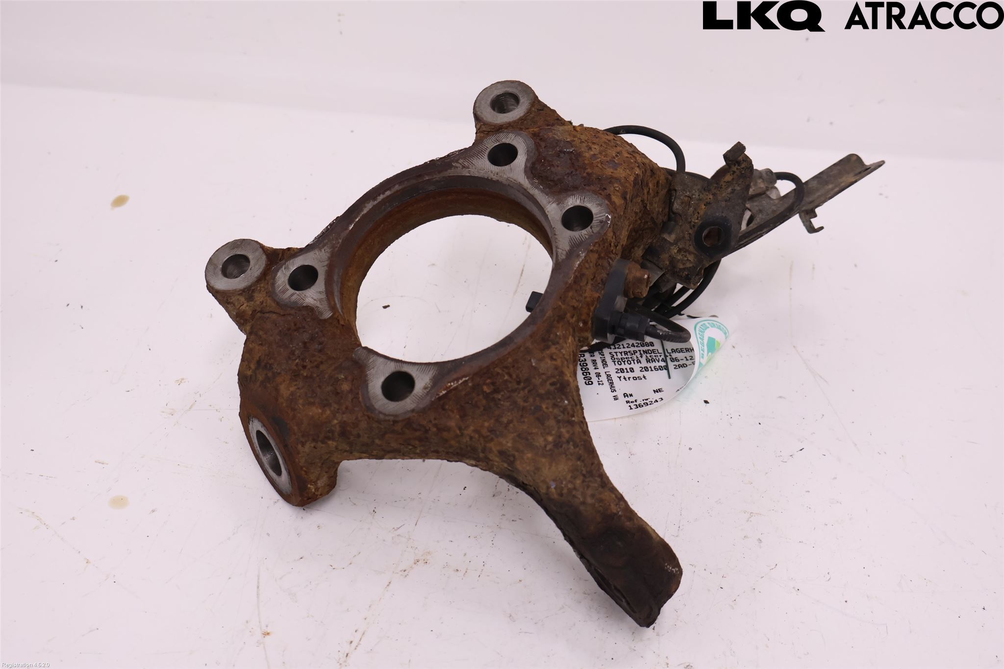 Toyota RAV 4 06-12 Styrspindel Lagerhus Vä