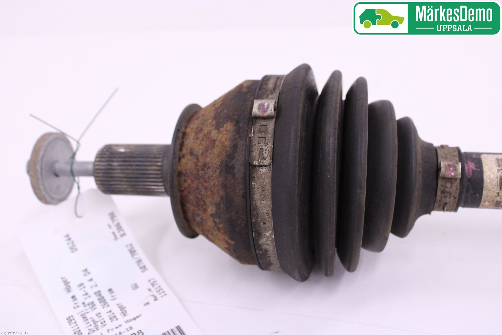 Volvo V60 14-18 Drivaxel Fram Höger