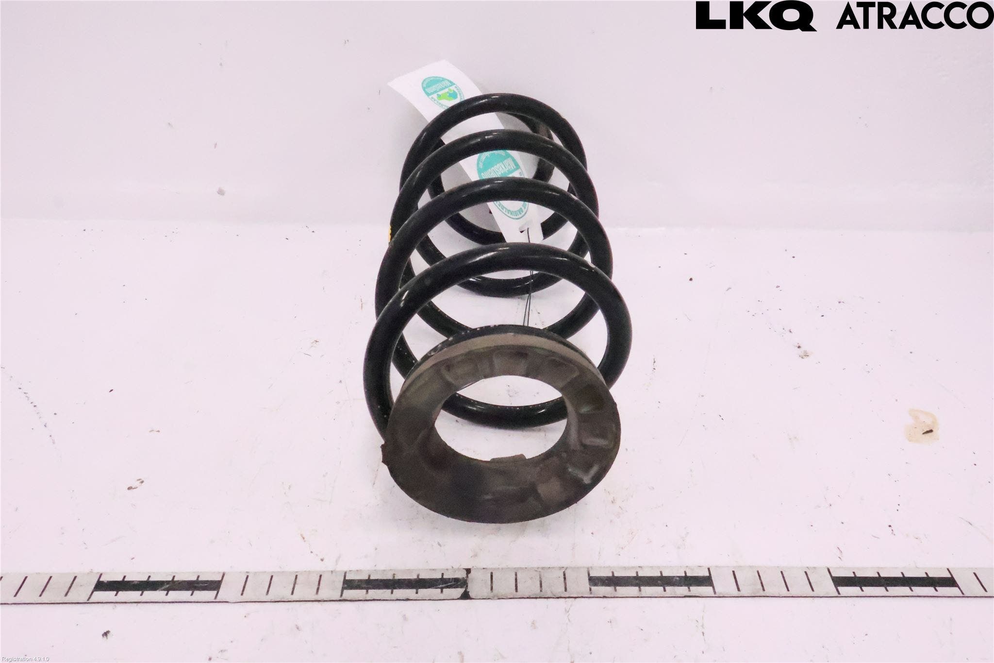 Toyota YARIS XP130 12-14 Fjäder Bak