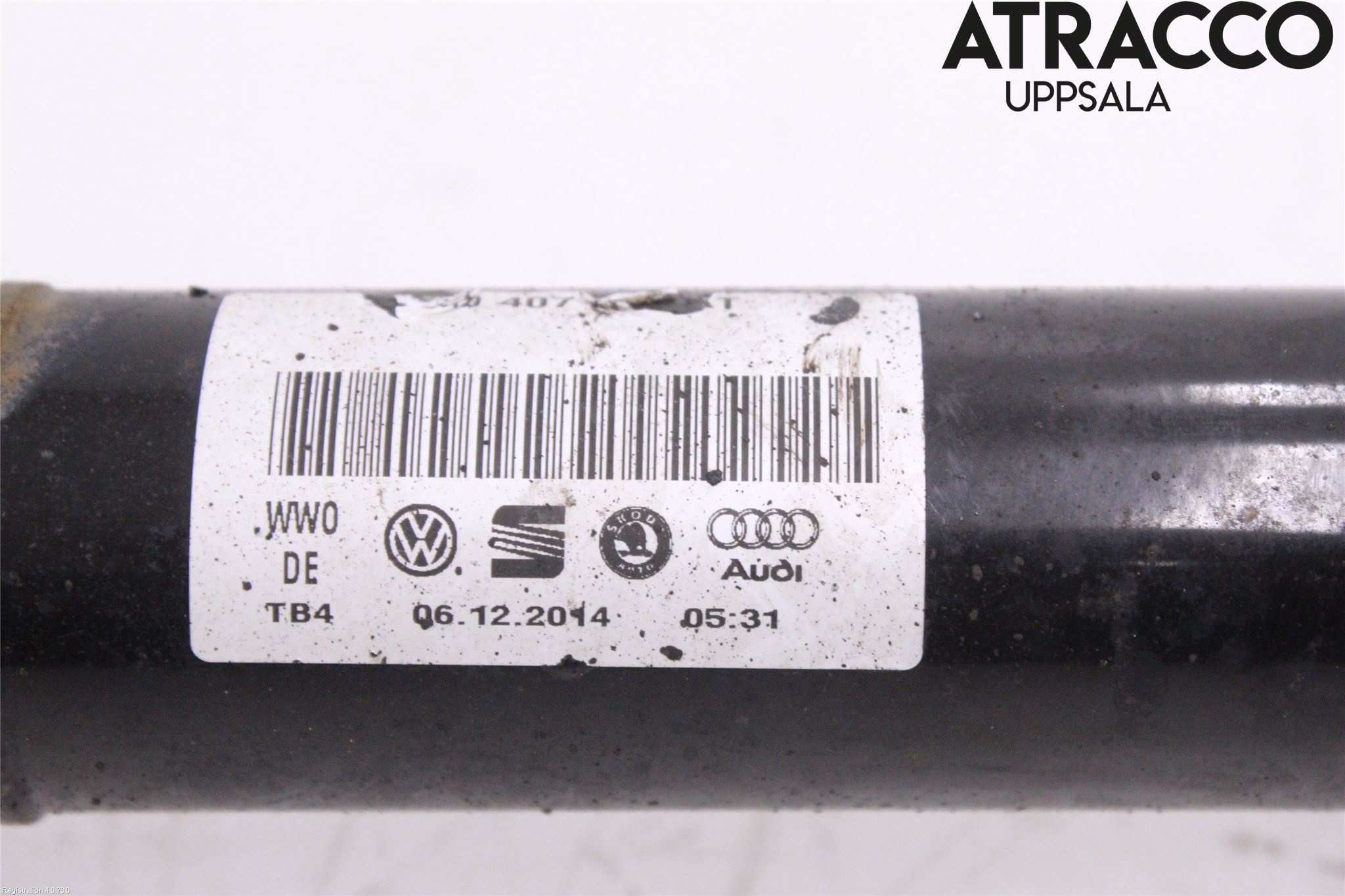 Volkswagen VW PASSAT 15-19 Drivaxel Fram Höger