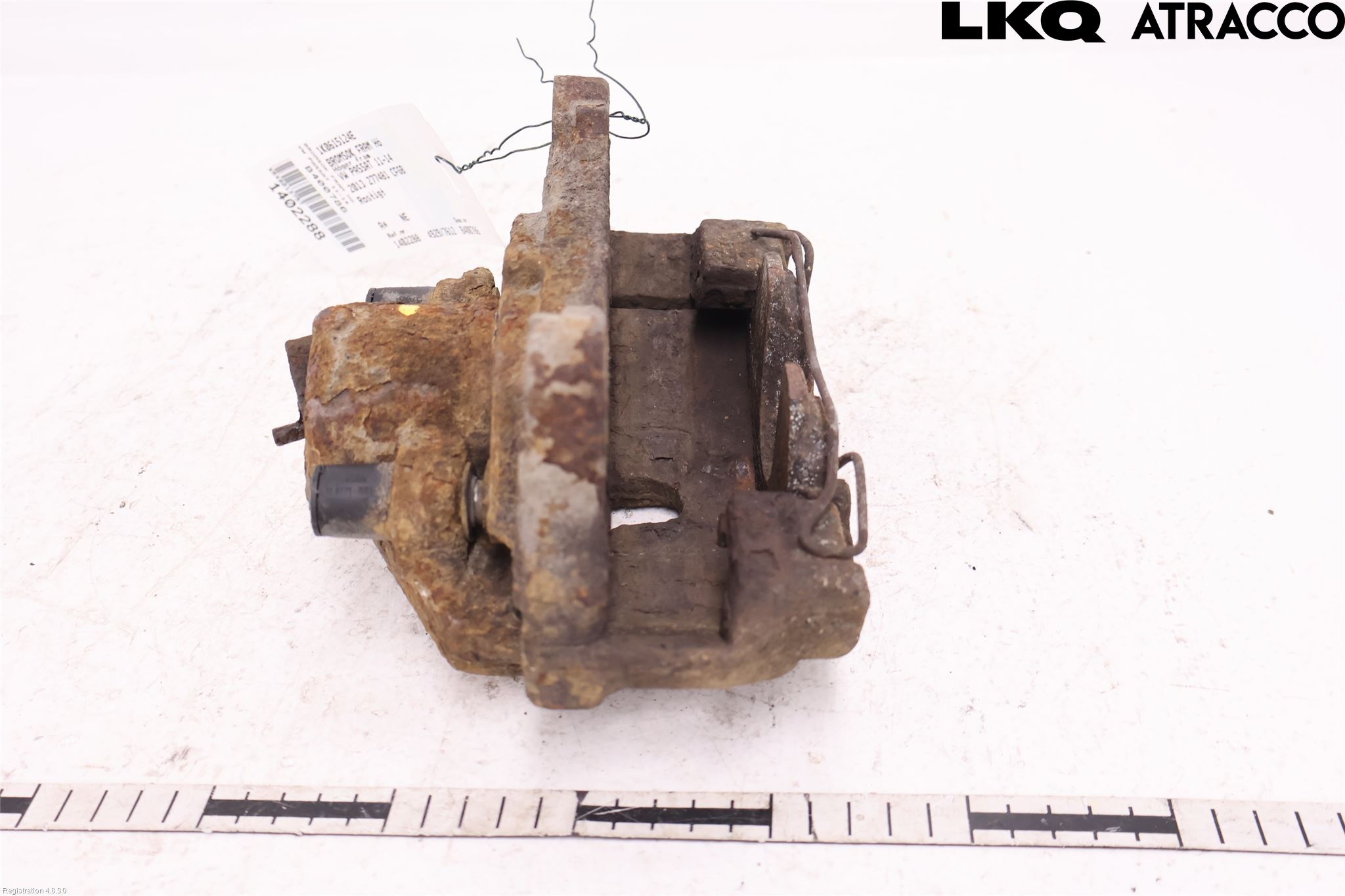 Volkswagen VW PASSAT 11-14 Bromsok Fram Höger
