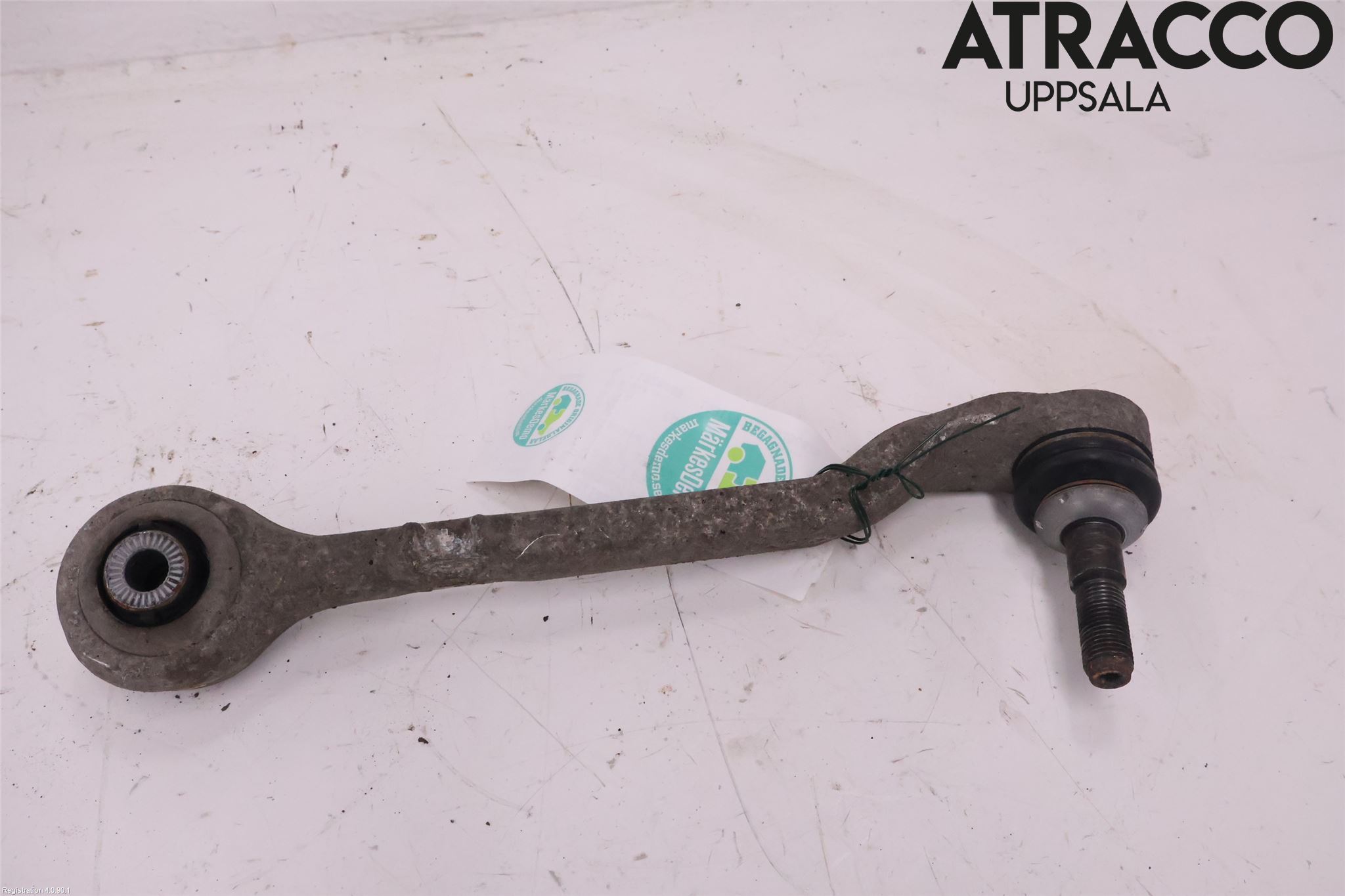BMW 3 F30/F31/F80 12-19 Bärarm Fram Undre Vä