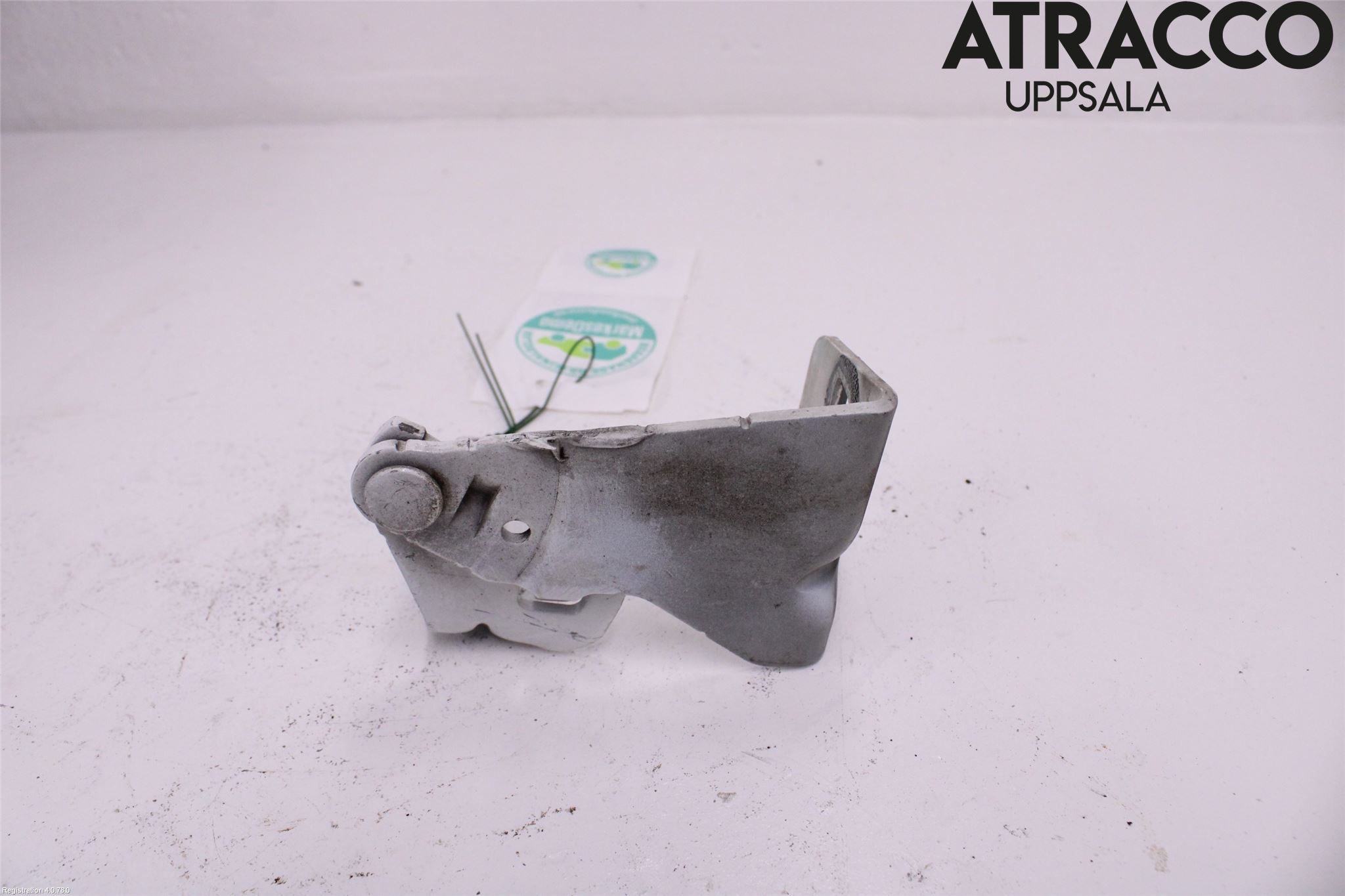 Nissan PRIMASTAR Huvgångjärn