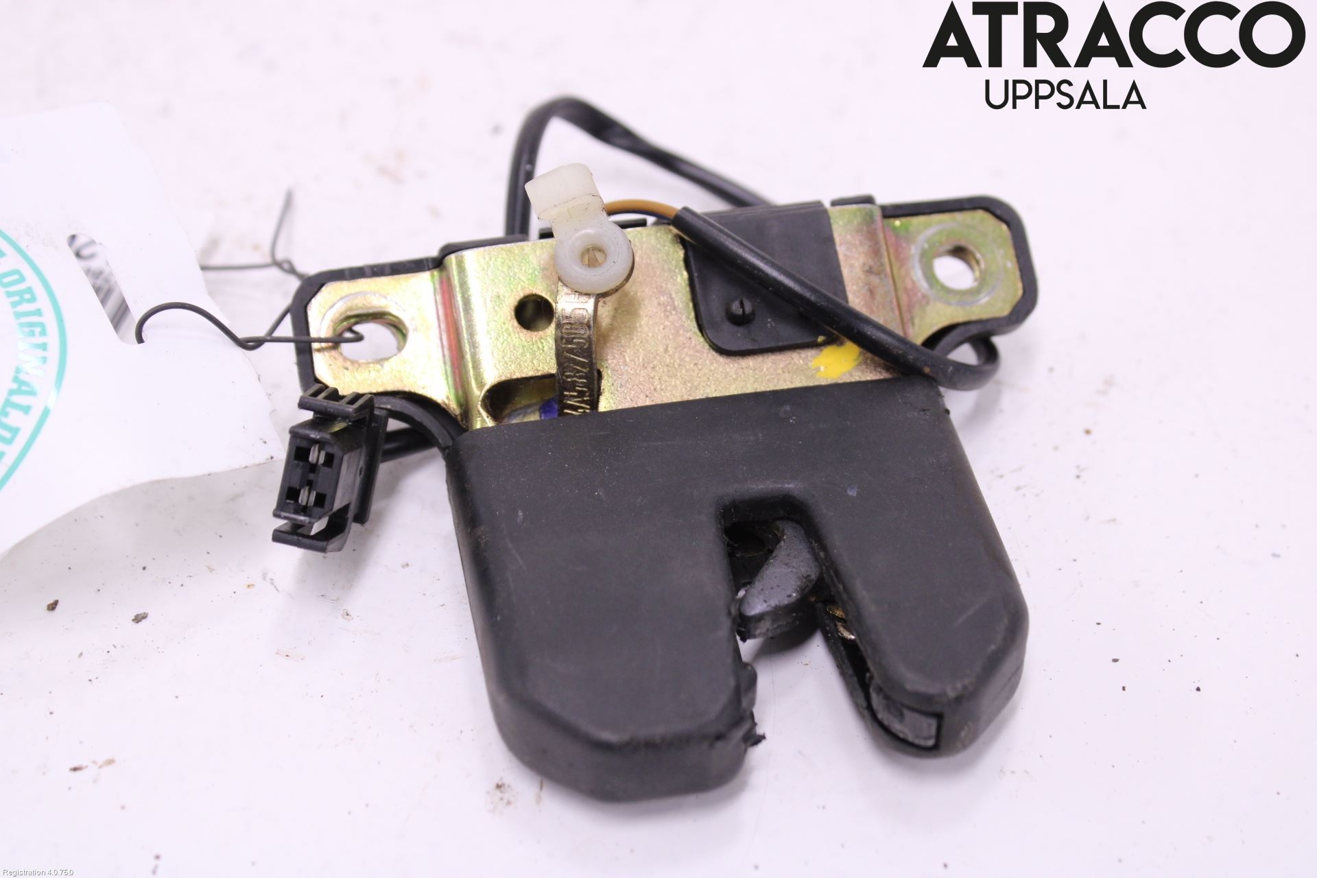 Audi A8/S8 4D 94-02 Låskista Baklucka