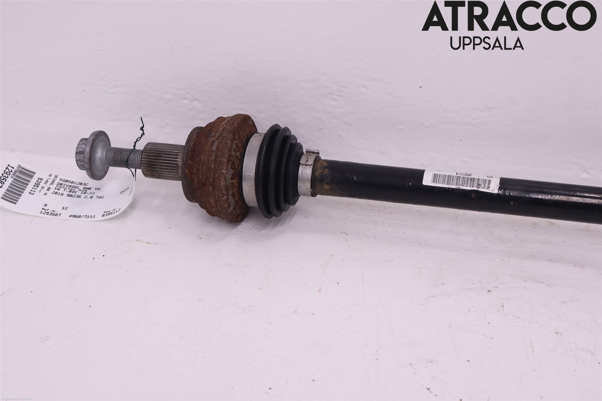 Volkswagen VW T-ROC 18- Drivaxel Bak Vänster