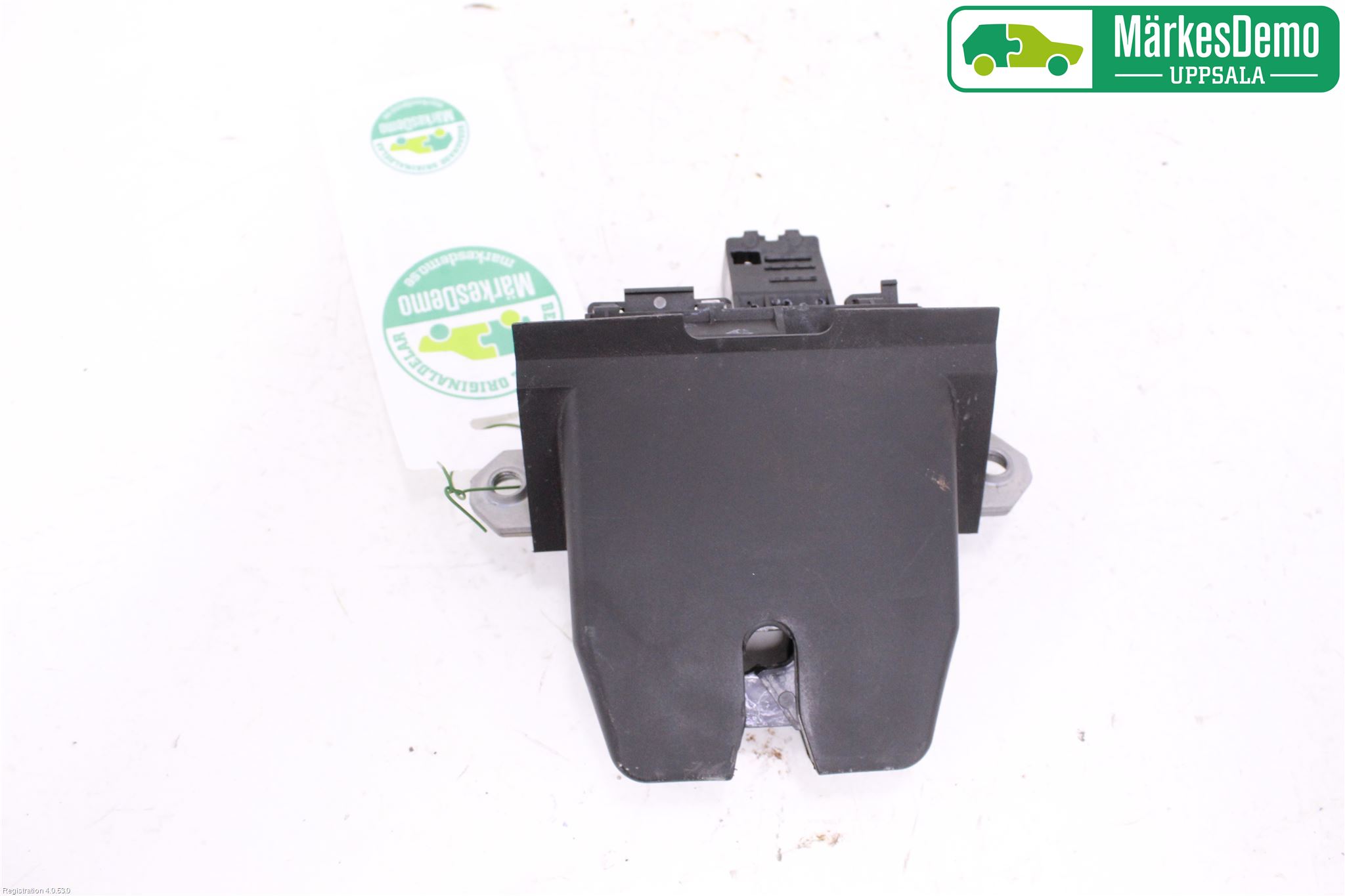 Volvo V40 12-19 Låskista Baklucka