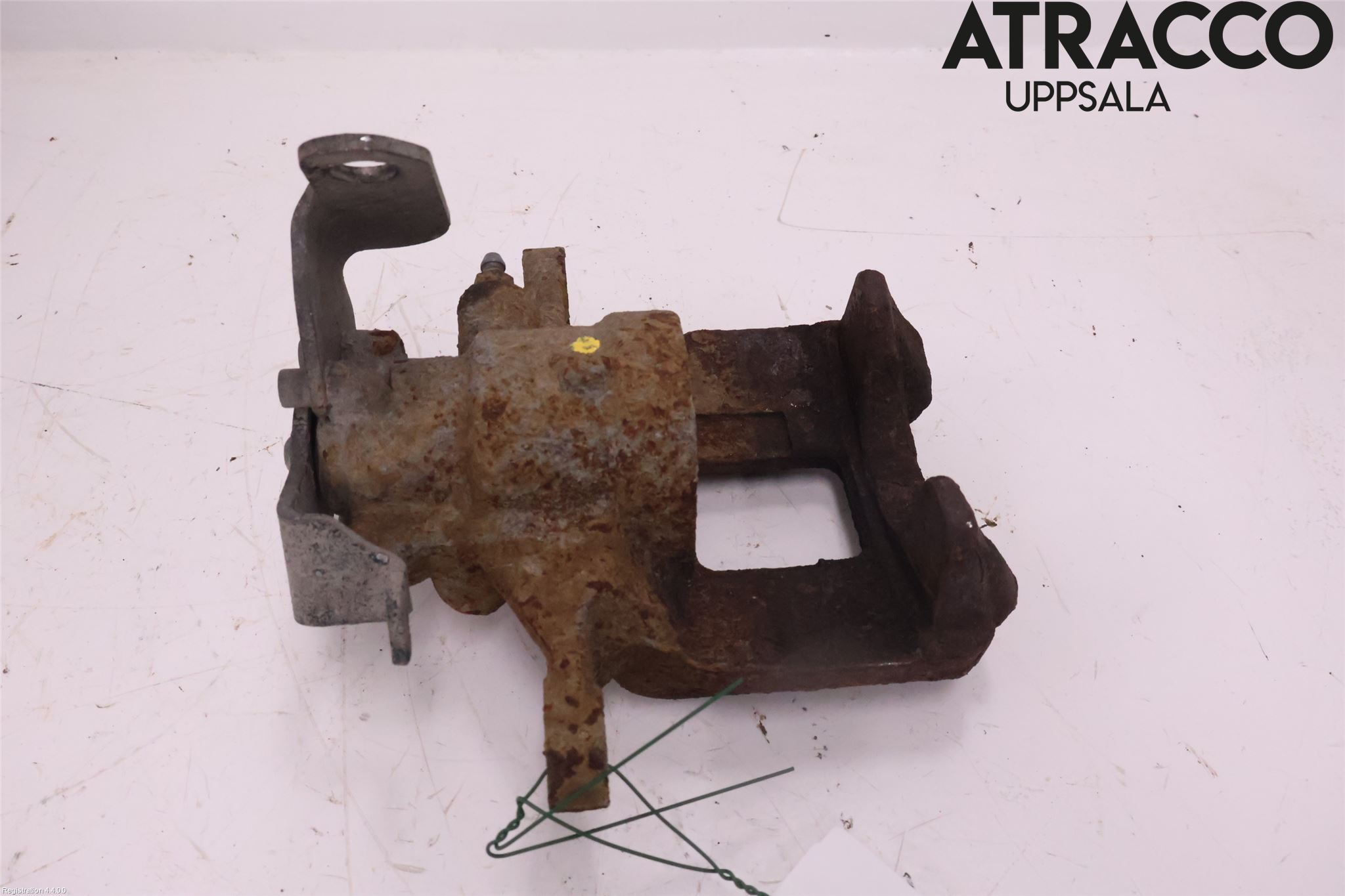 Ford TRANSIT SKÅP/BUSS 14-22 Bromsok Bak Vänster