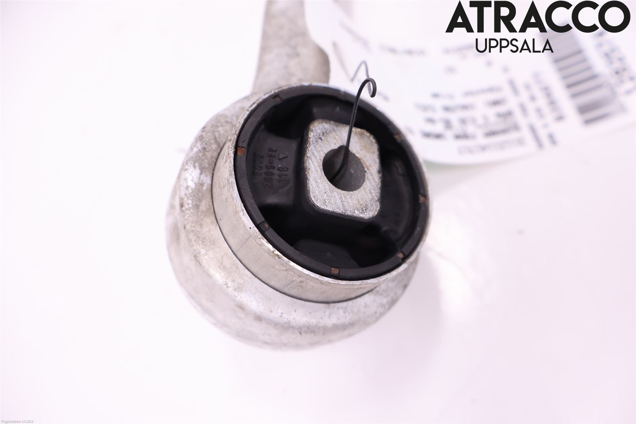 BMW 5 E39 95-04 Bärarm Fram Undre Vä