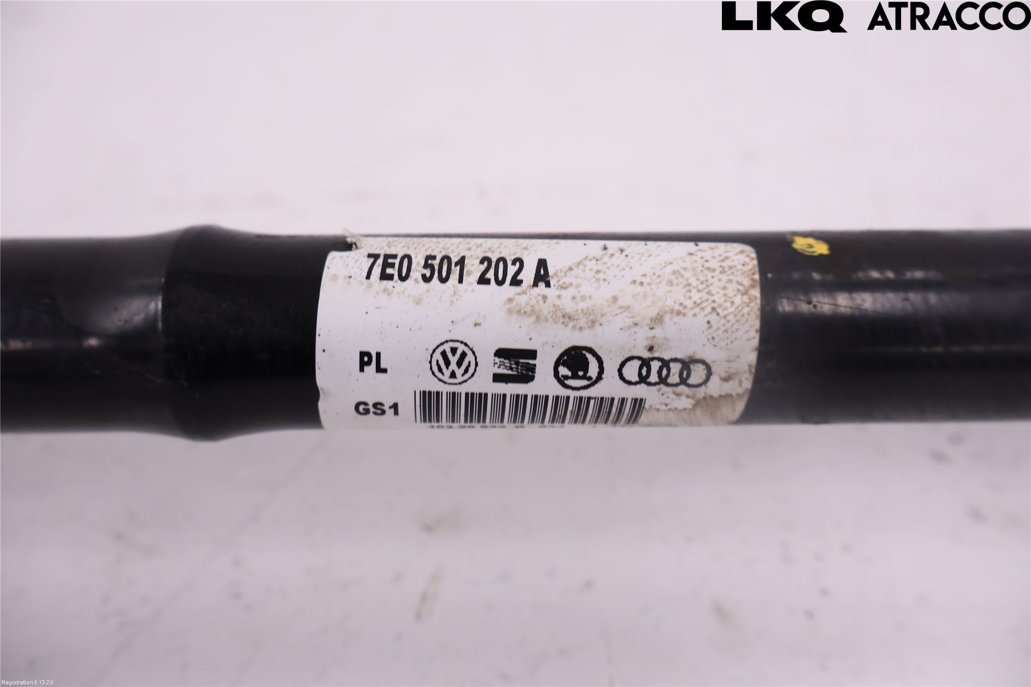 Volkswagen VW TRANSP/CARAVELLE (T6) 16-22 Drivaxel Bak Höger