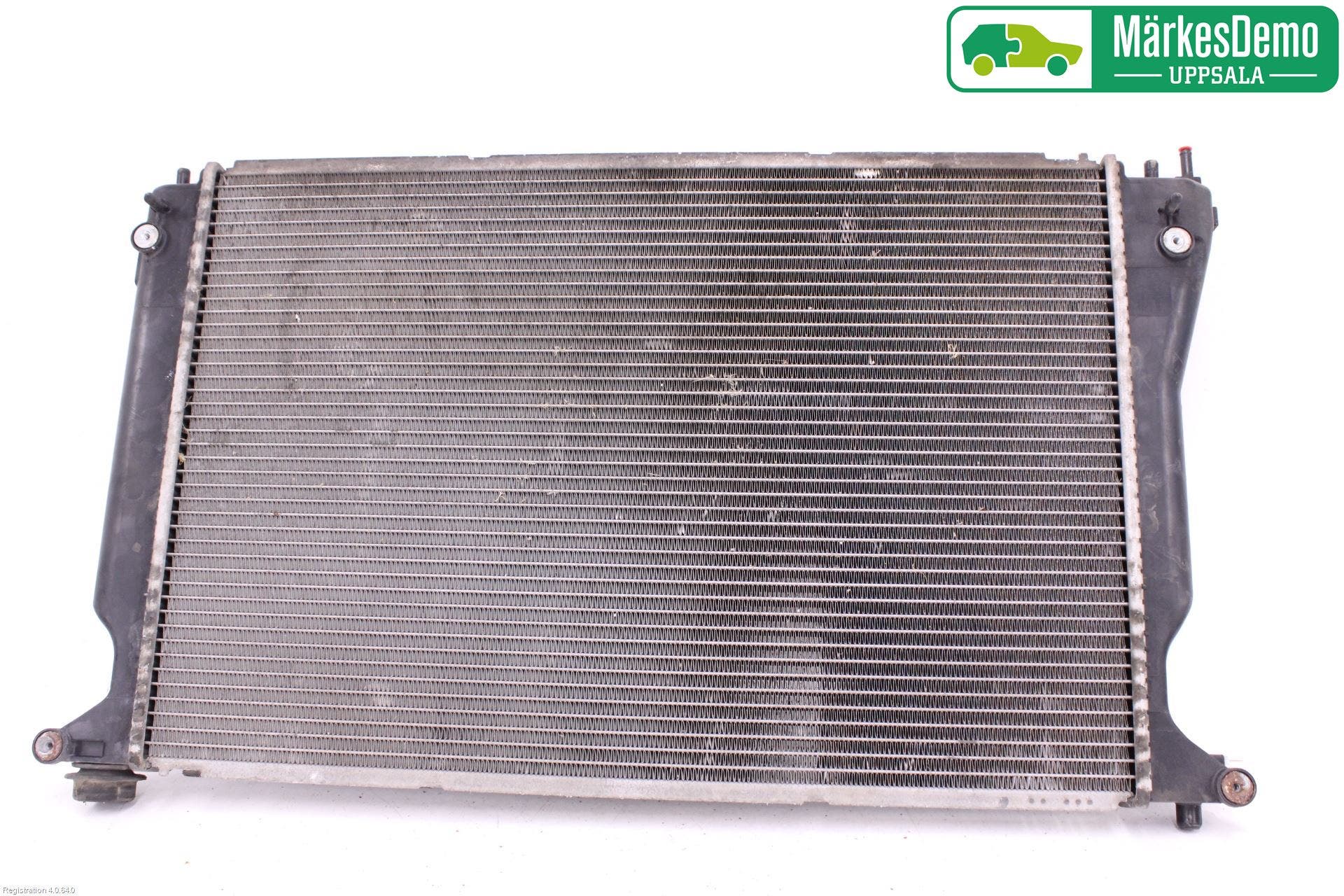 Toyota AVENSIS 07-08 Kylare Man