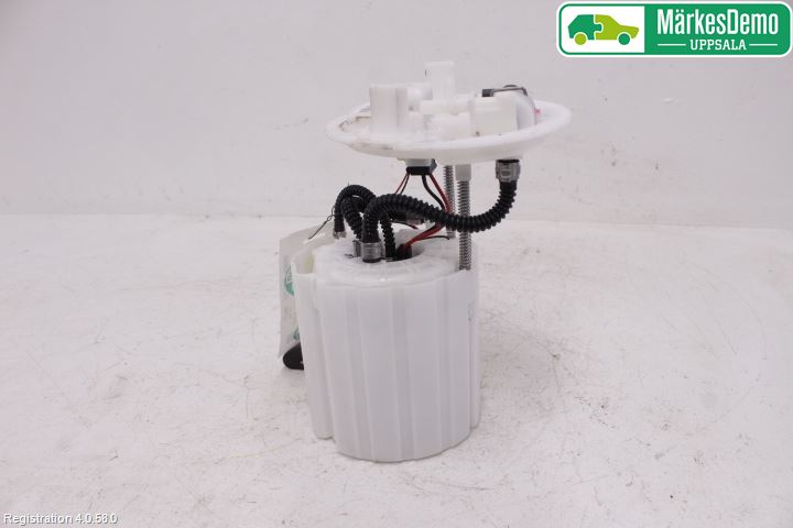 Mercedes-Benz MB A-KLASS (W176) 13-18 Bränsle Insppump Bensin