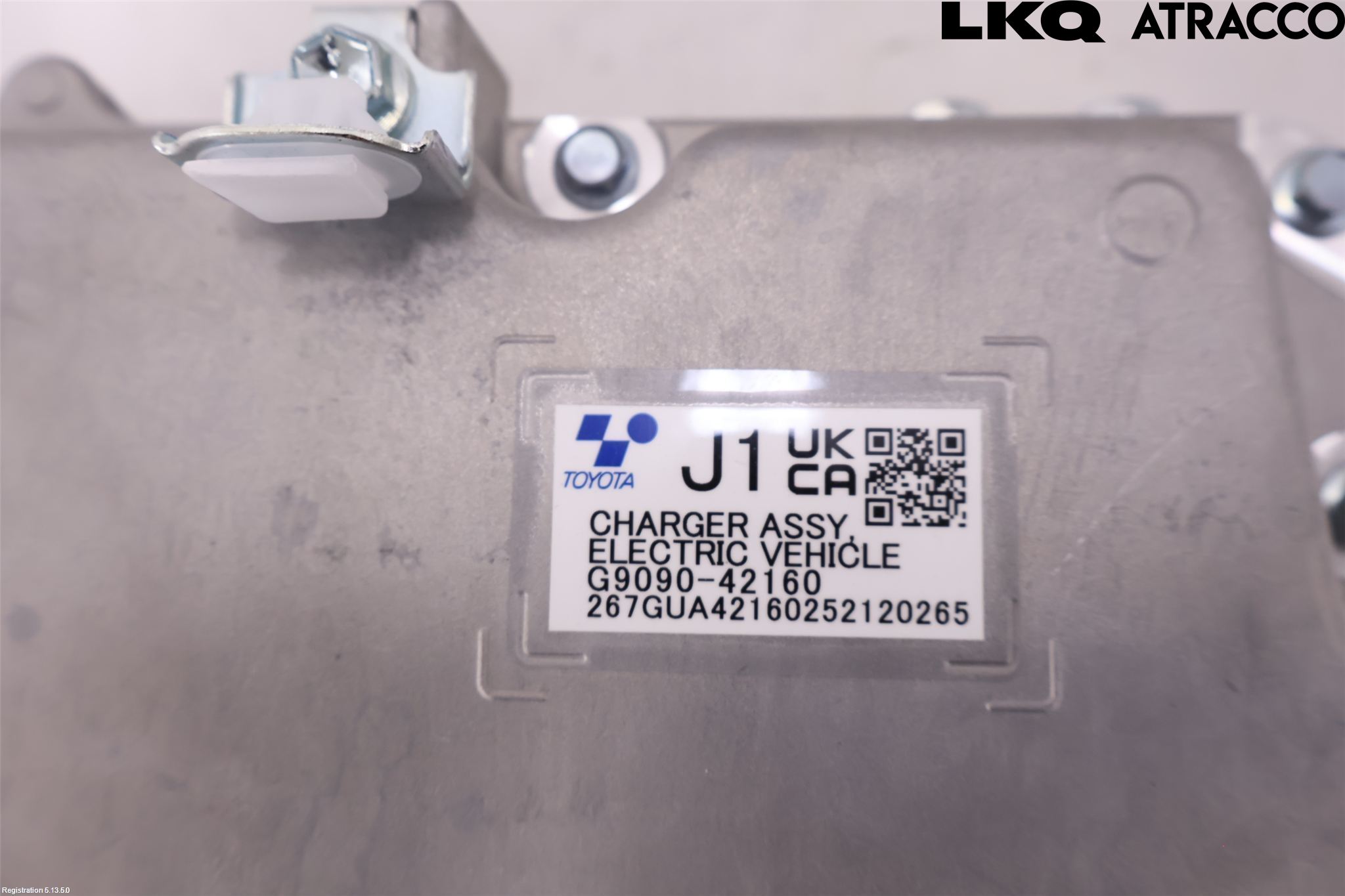Toyota RAV4 19- Batteriladdare Högspänning