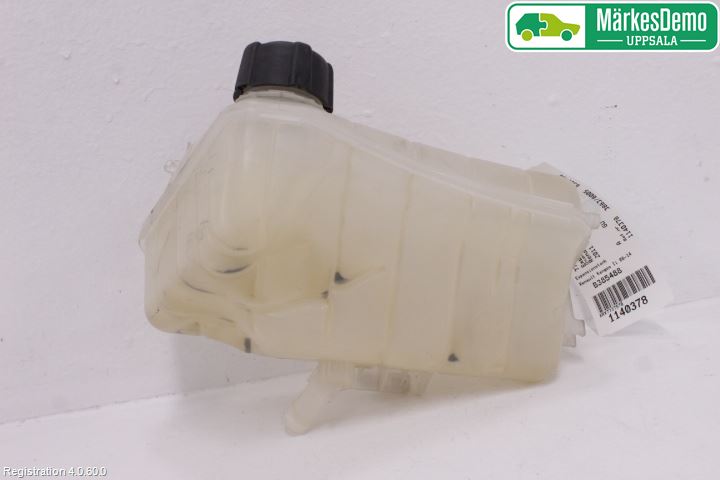 Renault KANGOO II 08-14 Expansionstank
