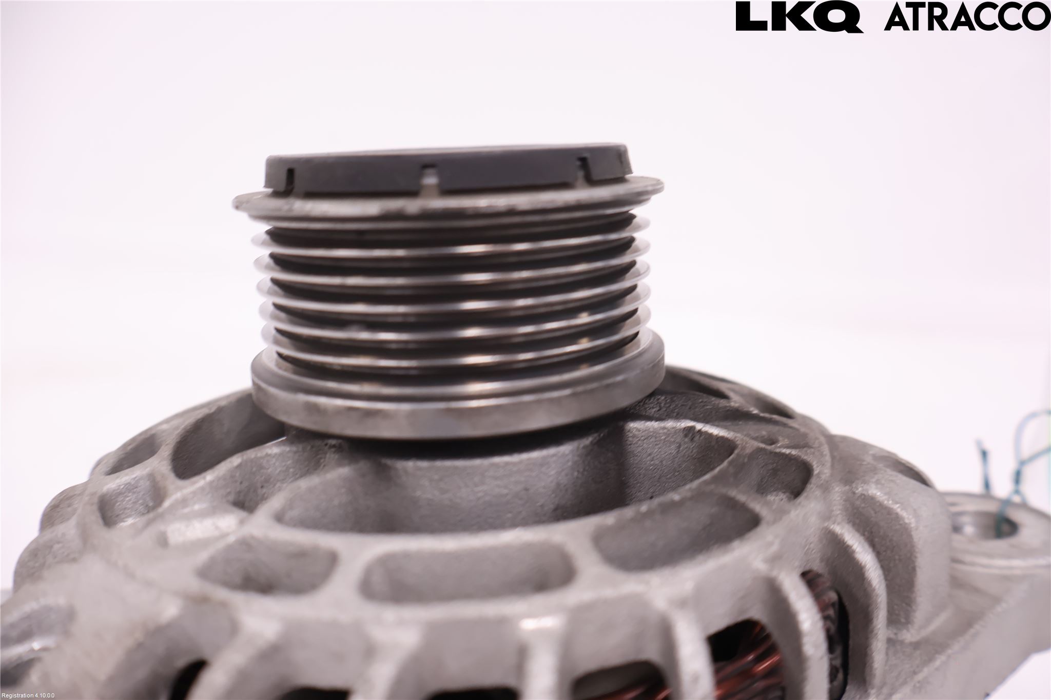 Opel ZAFIRA B 06-14 Generator