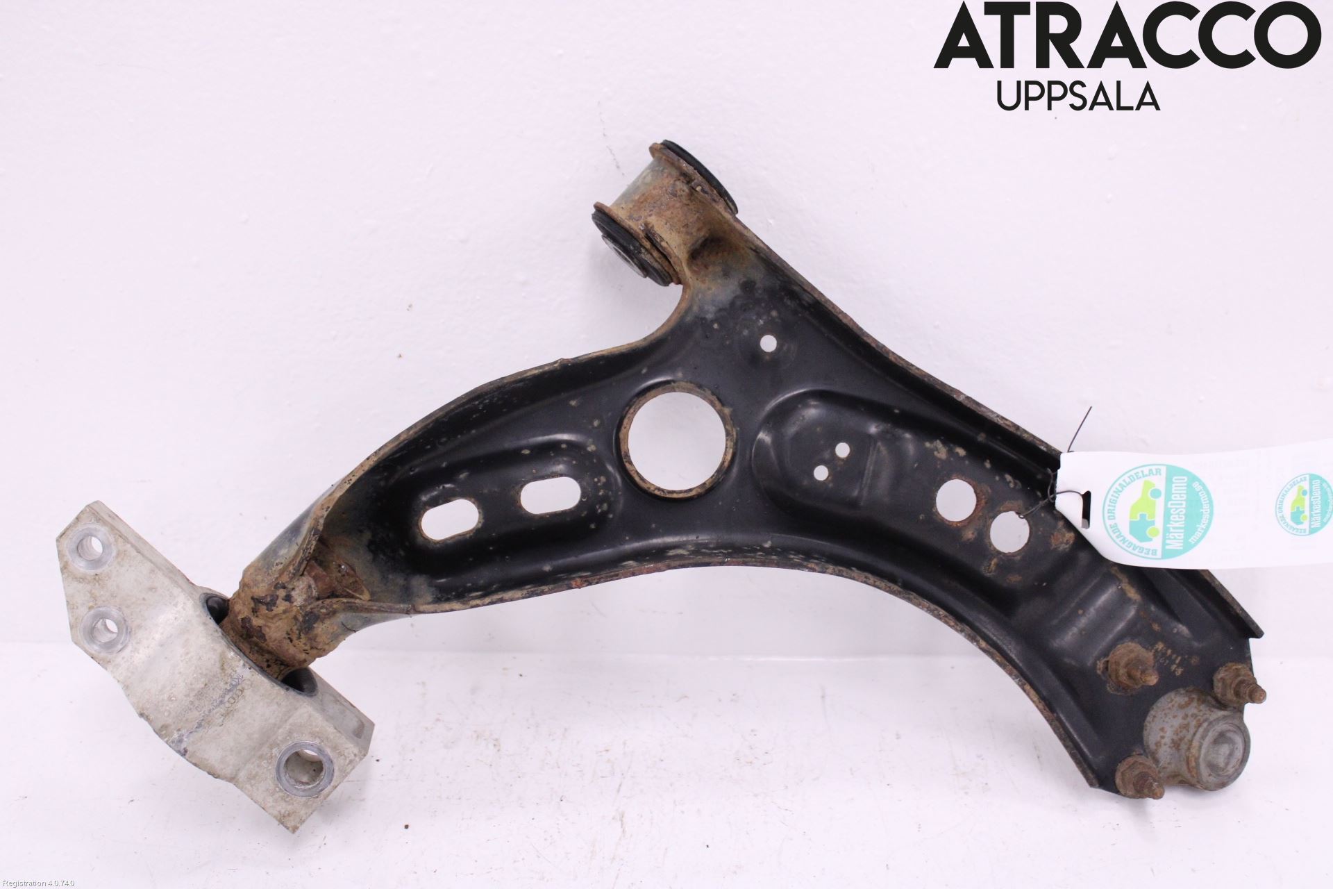 Skoda YETI Bärarm Fram Undre Vä