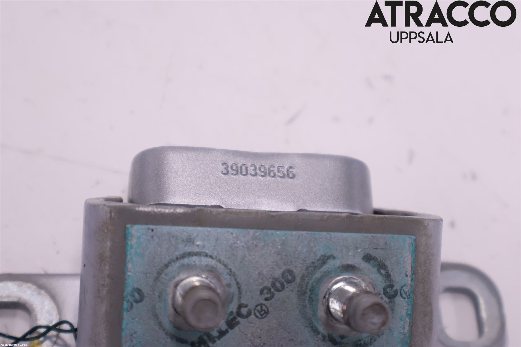 Opel ASTRA K 16-22 Bakluckegångjärn Hö