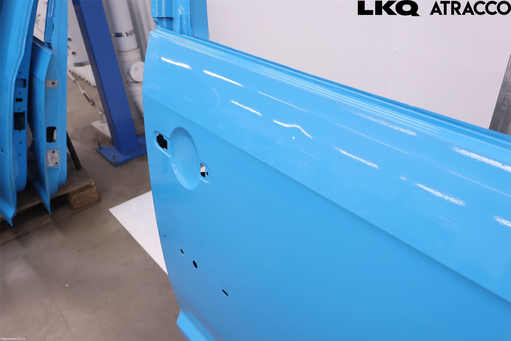 Volkswagen VW CADDY 16-20 Dörr Fram Höger