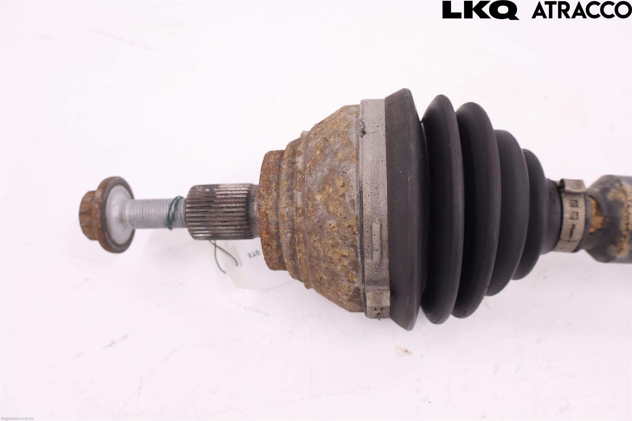 Volkswagen VW CADDY 16-20 Drivaxel Fram Höger
