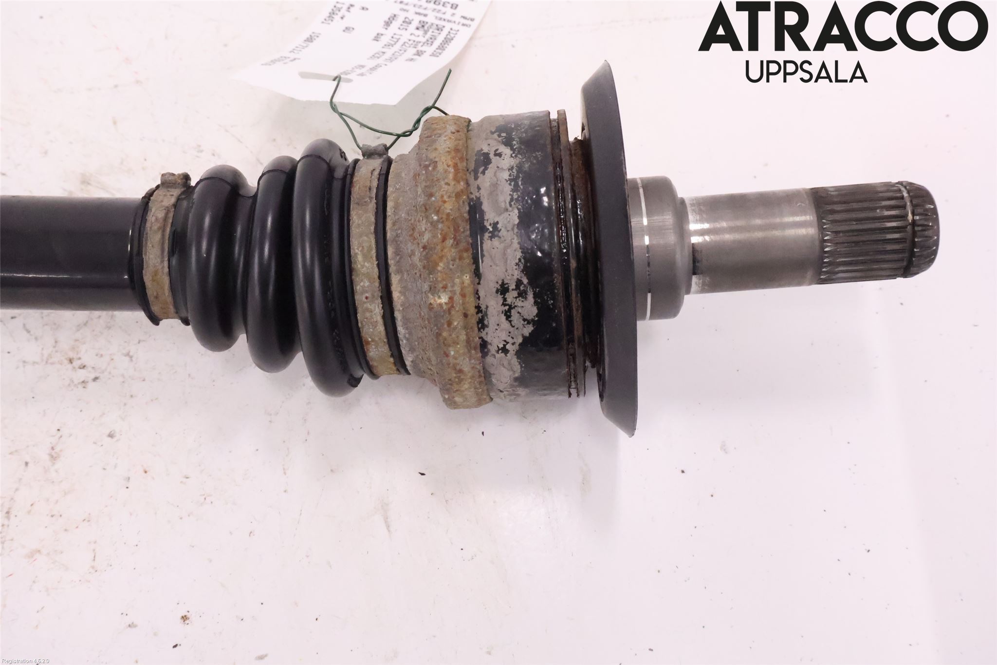 BMW 2 F22/F23/F87 Coupé/Cab 13-21 Drivaxel Bak Höger