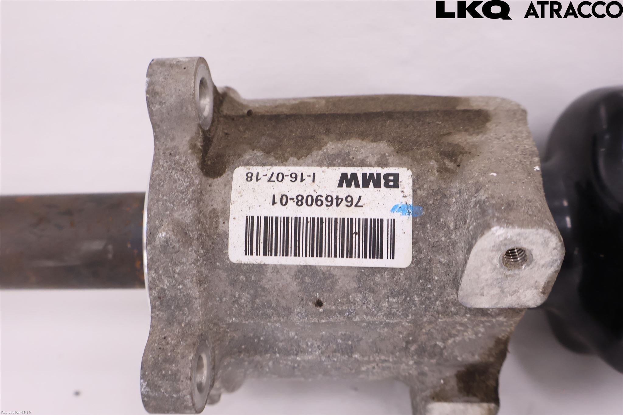 BMW X2 F39 18-23 Drivaxel Fram Höger