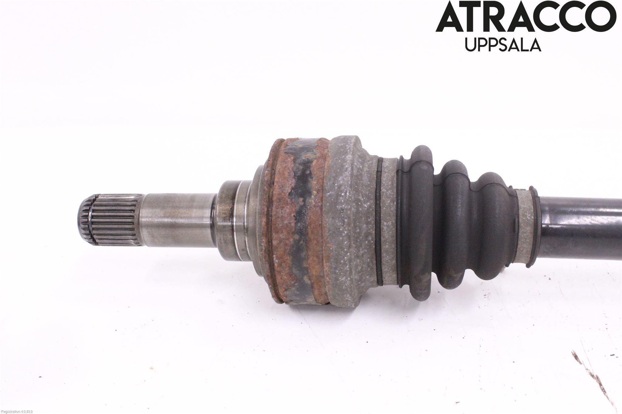 BMW 5 F10/F11/F18 09-17 Drivaxel Bak Höger