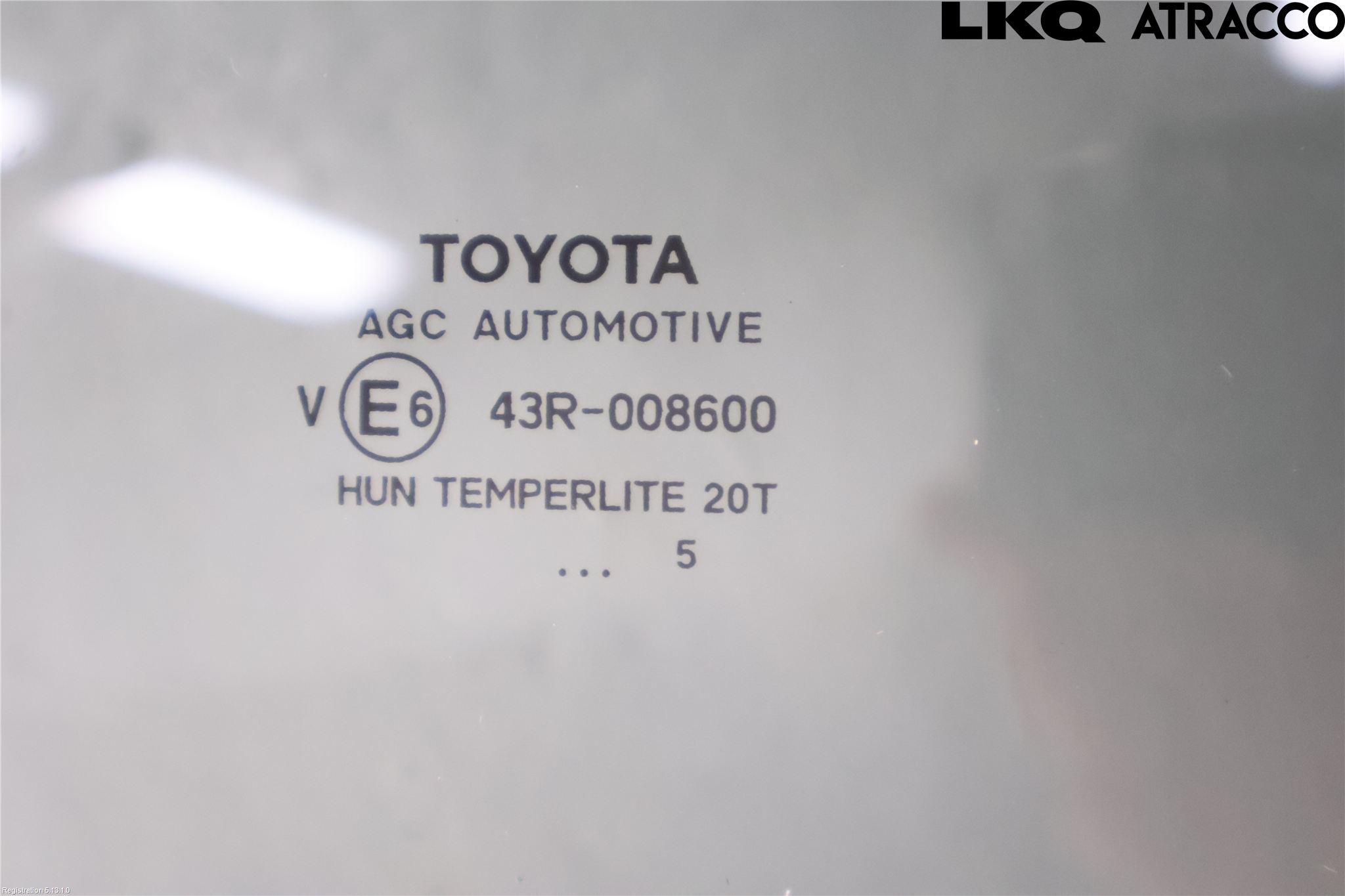 Toyota YARIS CROSS XP21 21- Dörruta Bak Höger