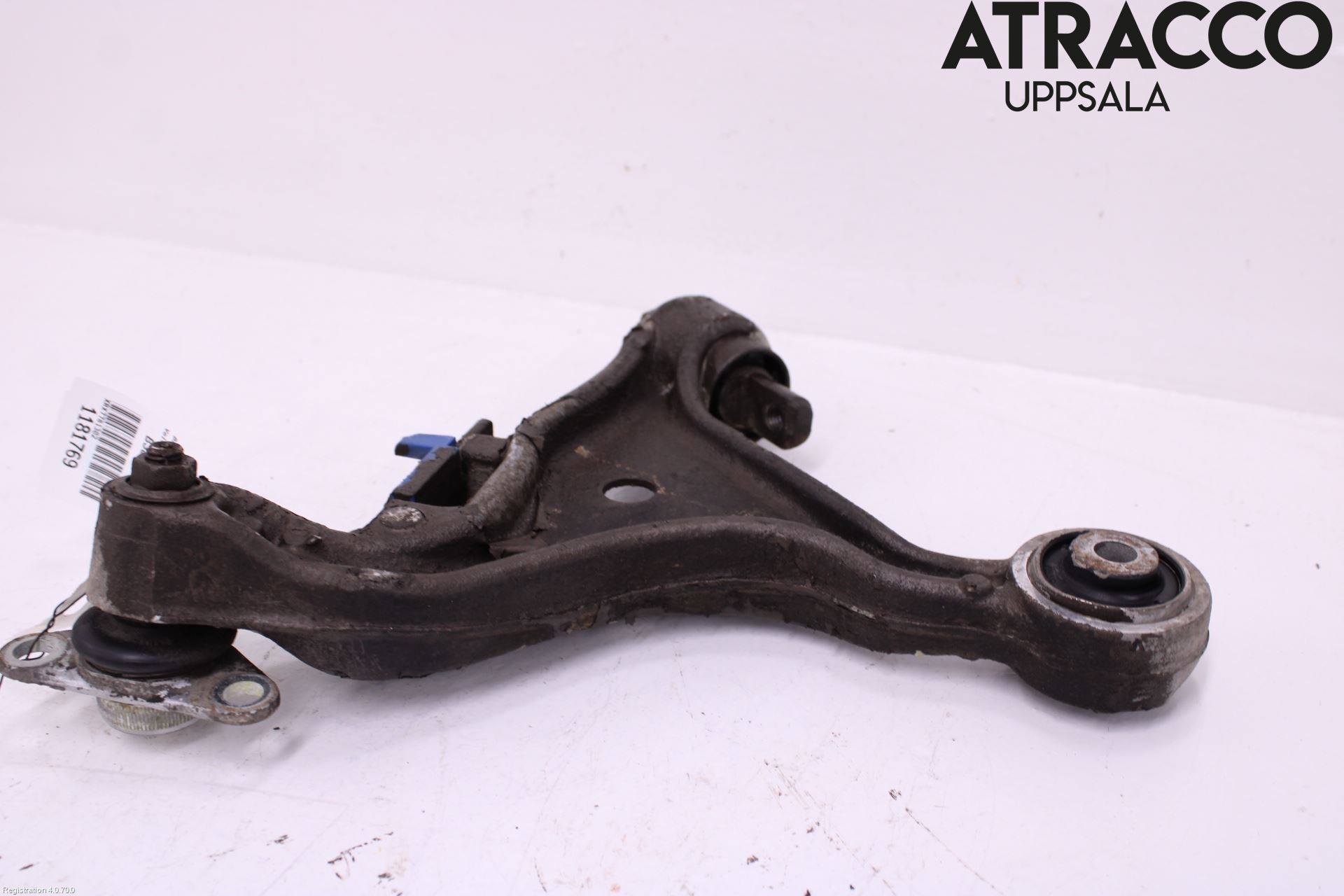 Volvo S60 01-04 Bärarm Fram Undre Hö