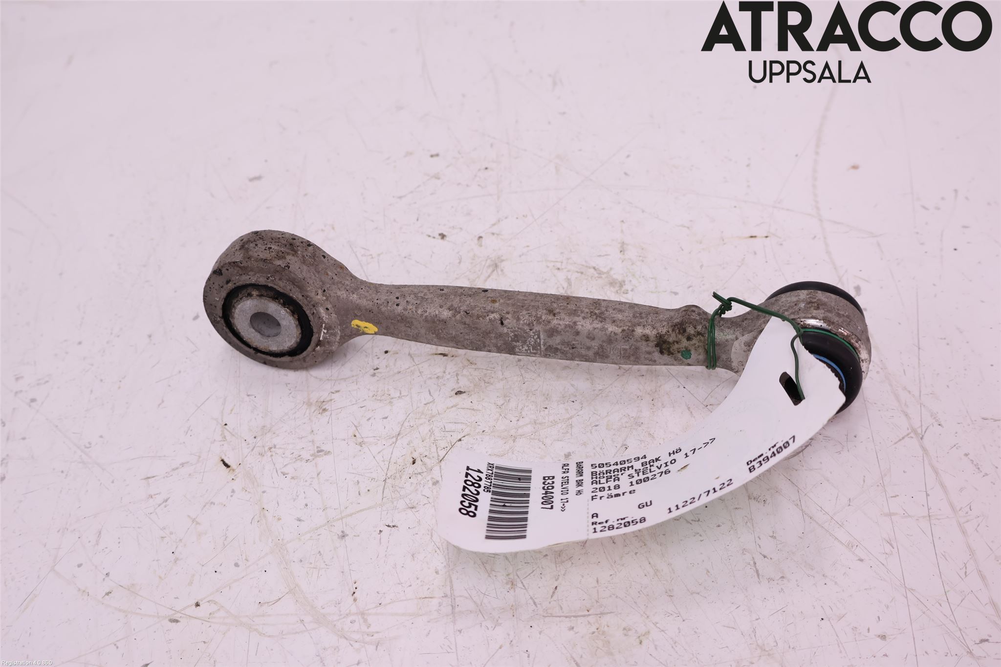 Alfa STELVIO 17- Bärarm Bak Höger