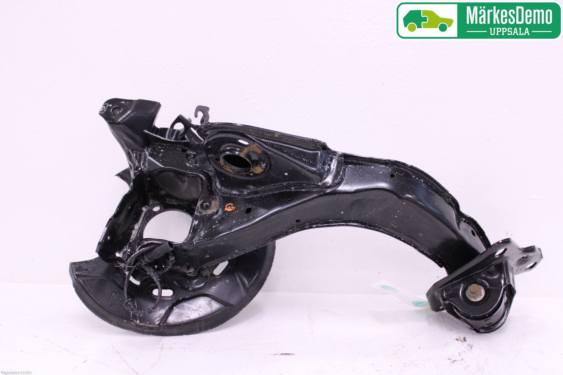 BMW X1 F48 15-22 Bärarm Bak Höger