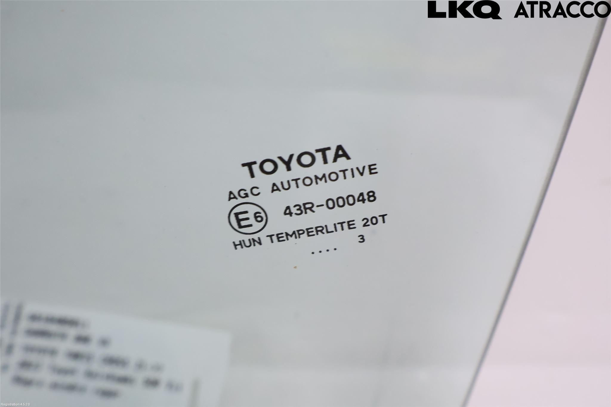 Toyota YARIS CROSS XP21 21- Dörruta Bak Vänster
