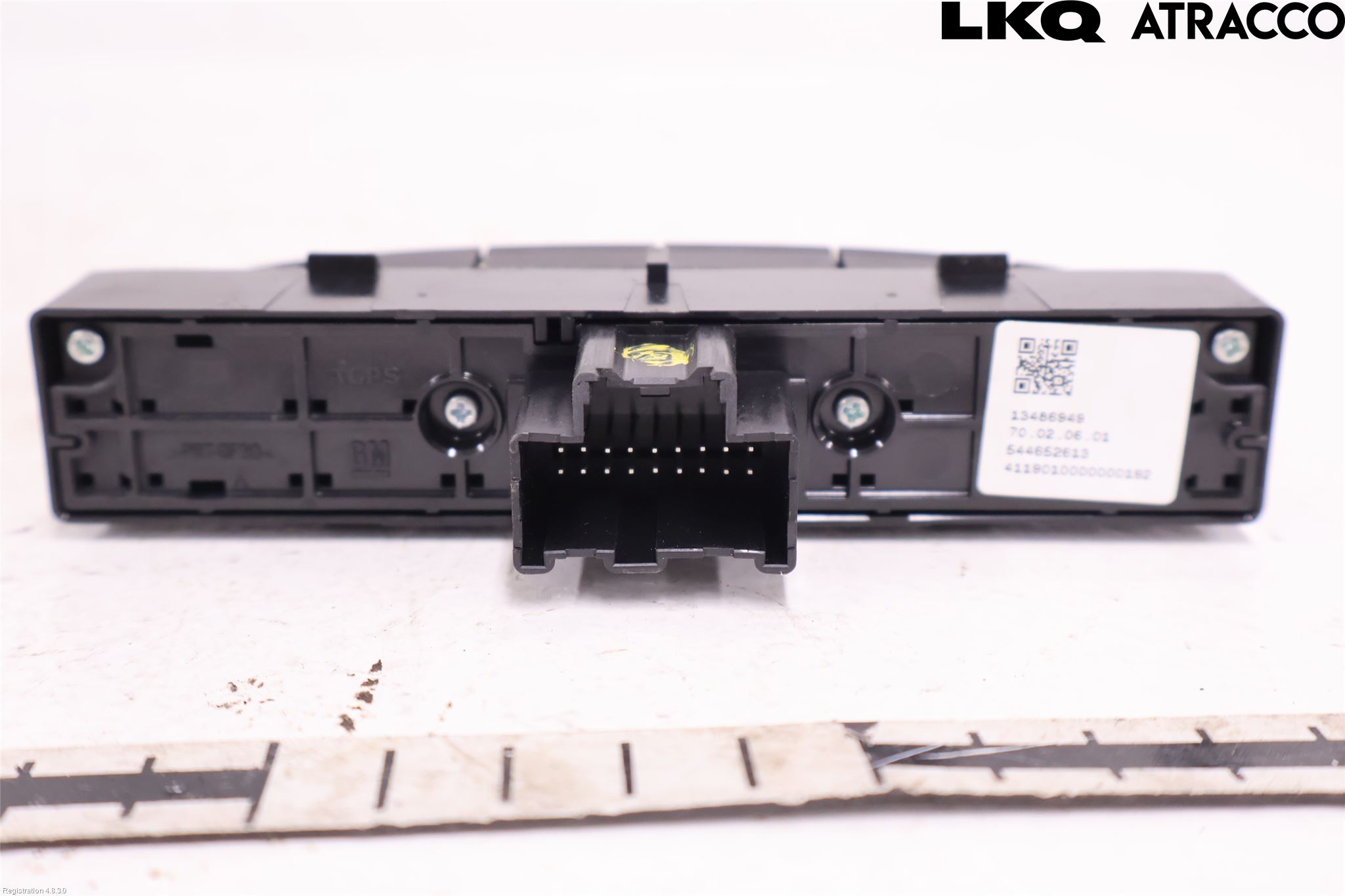 Opel INSIGNIA 17- Strömställare Multifunktion