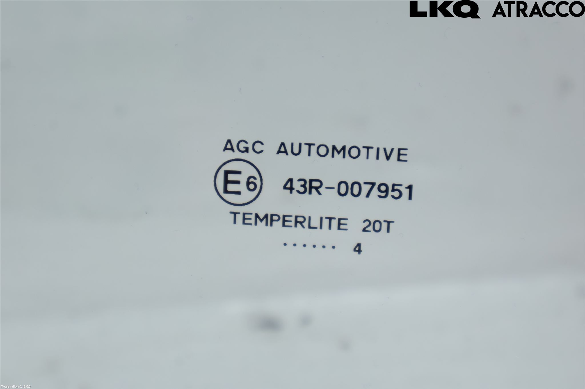 Toyota YARIS XP21 20- Dörruta Fram Vänster