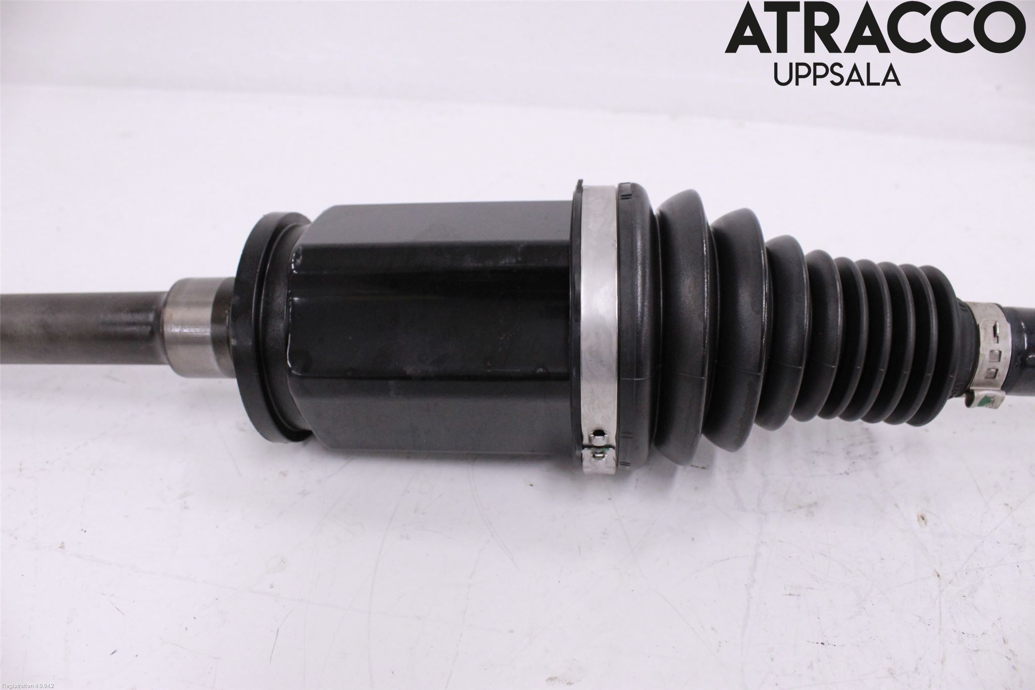 BMW 5 G30/G31/F90 17-23 Drivaxel Fram Höger