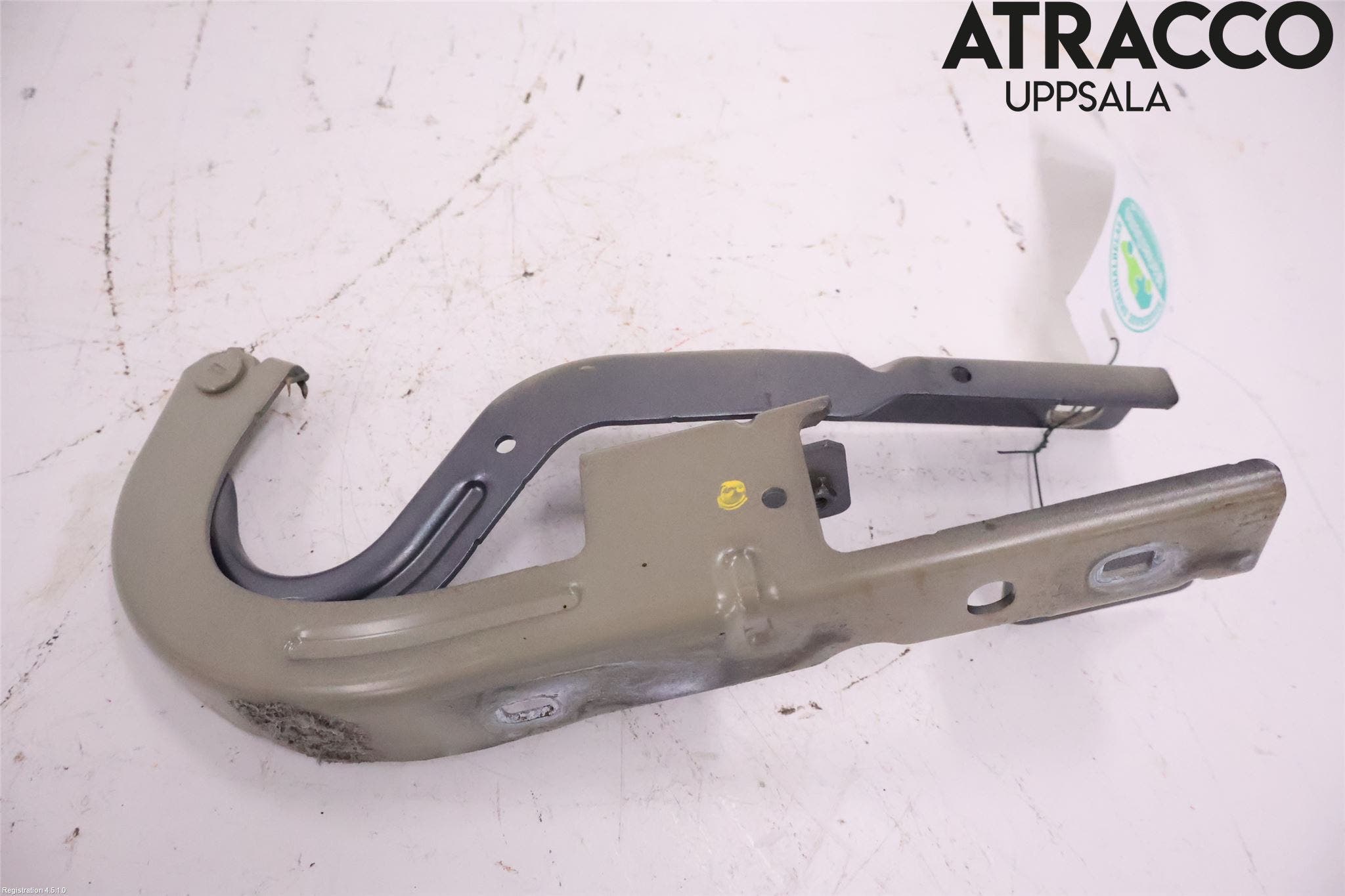 Peugeot 3008 09-16 Huvgångjärn