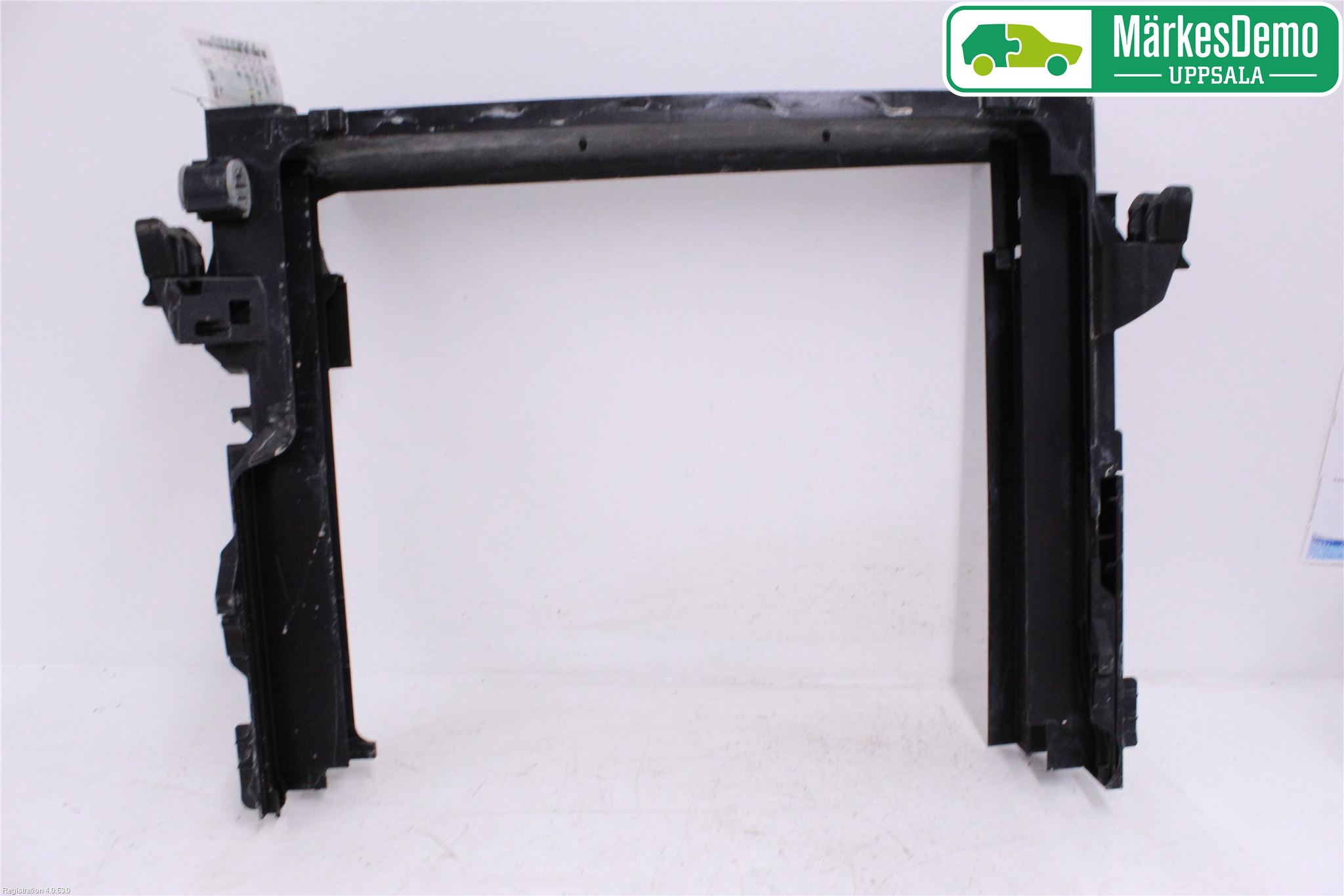 BMW X6 E71/E72   08-14 Kylarfäste-Ram-Balk